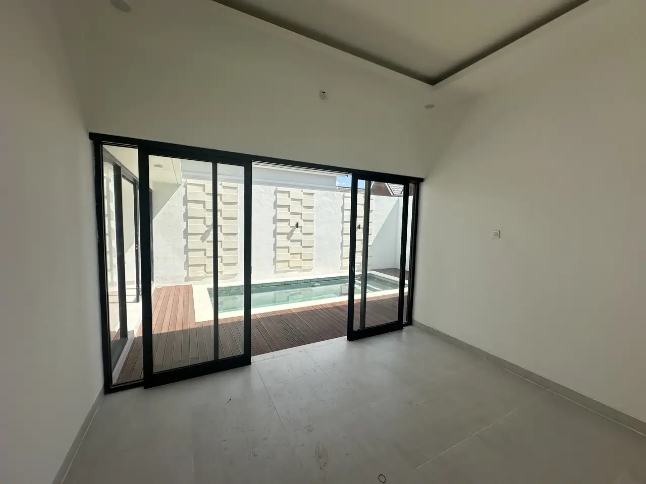 Villa 80m² in Indonesia, Seminyak. Priced at 115000$ rent photo-4
