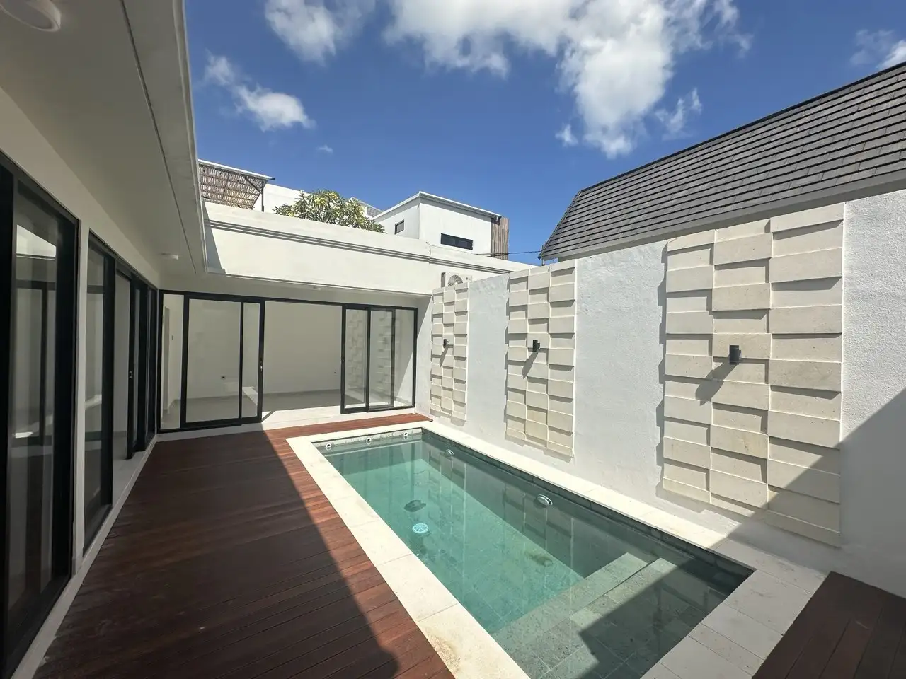 Villa 80m² in Indonesia, Seminyak. Priced at 115000$ rent photo-12