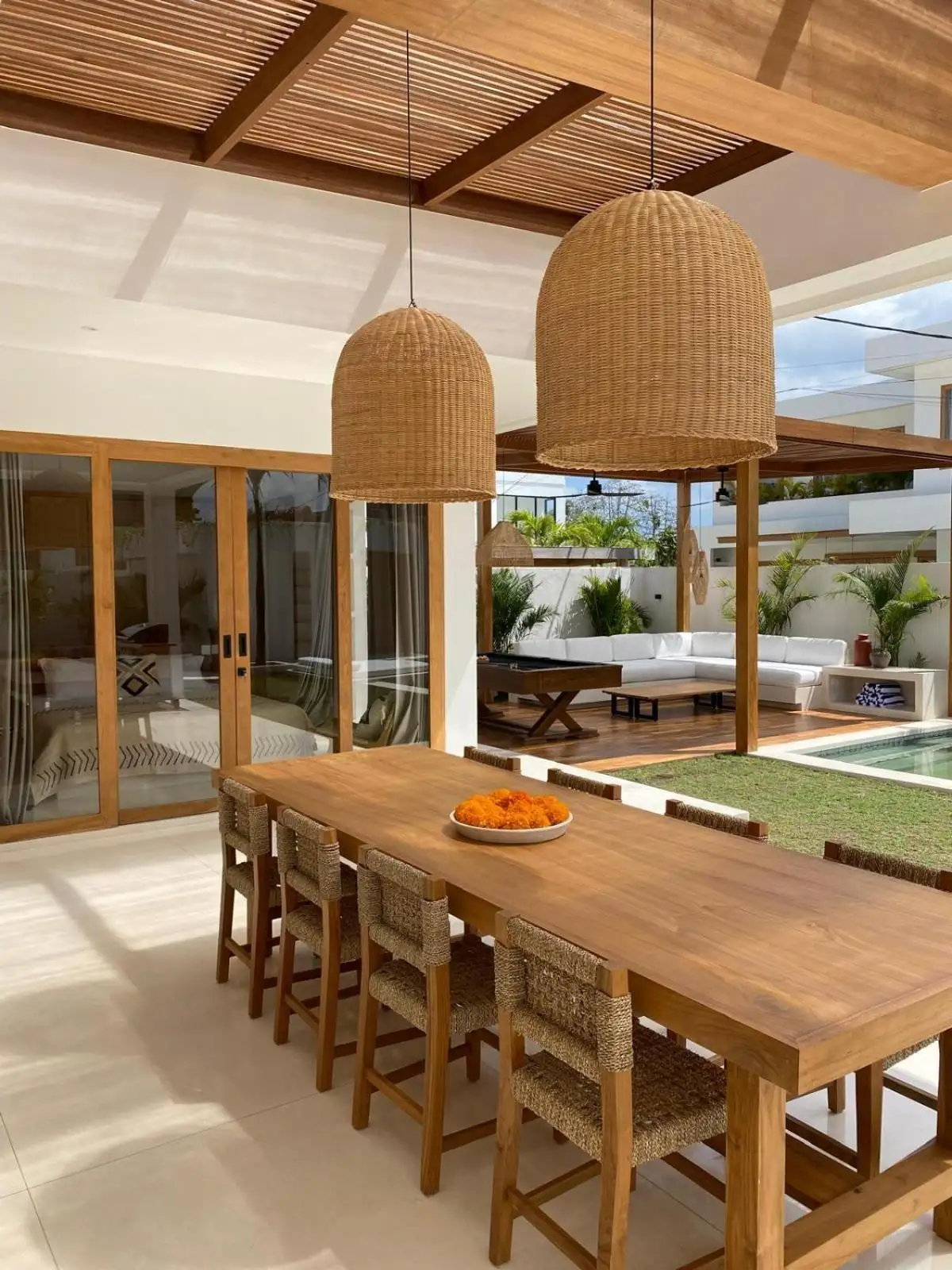 Villa 342m² in Indonesia, Bukit. Priced at 1335840$ rent photo-2