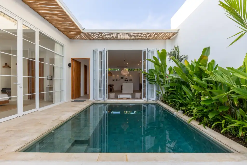 Villa 198m² in Indonesia, Bukit. Priced at 330000$ rent photo-3