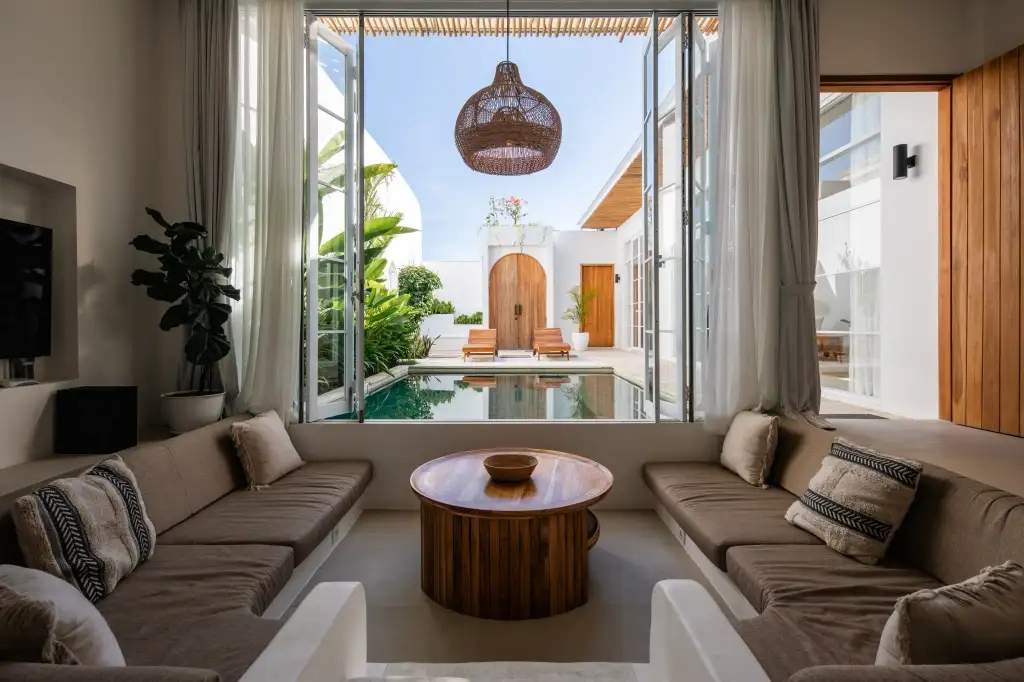 Villa 198m² in Indonesia, Bukit. Priced at 330000$ rent photo-20