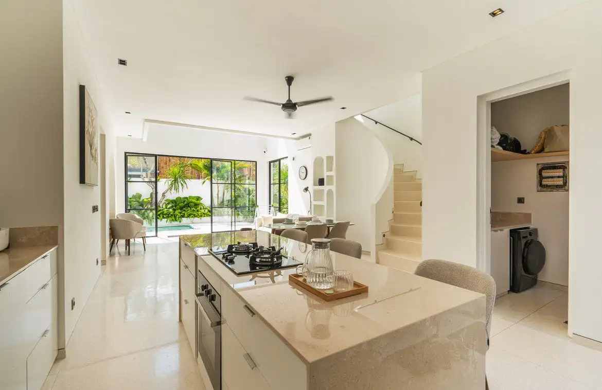 Villa 168m² in Indonesia, Umalas. Priced at 361400$ rent photo-24