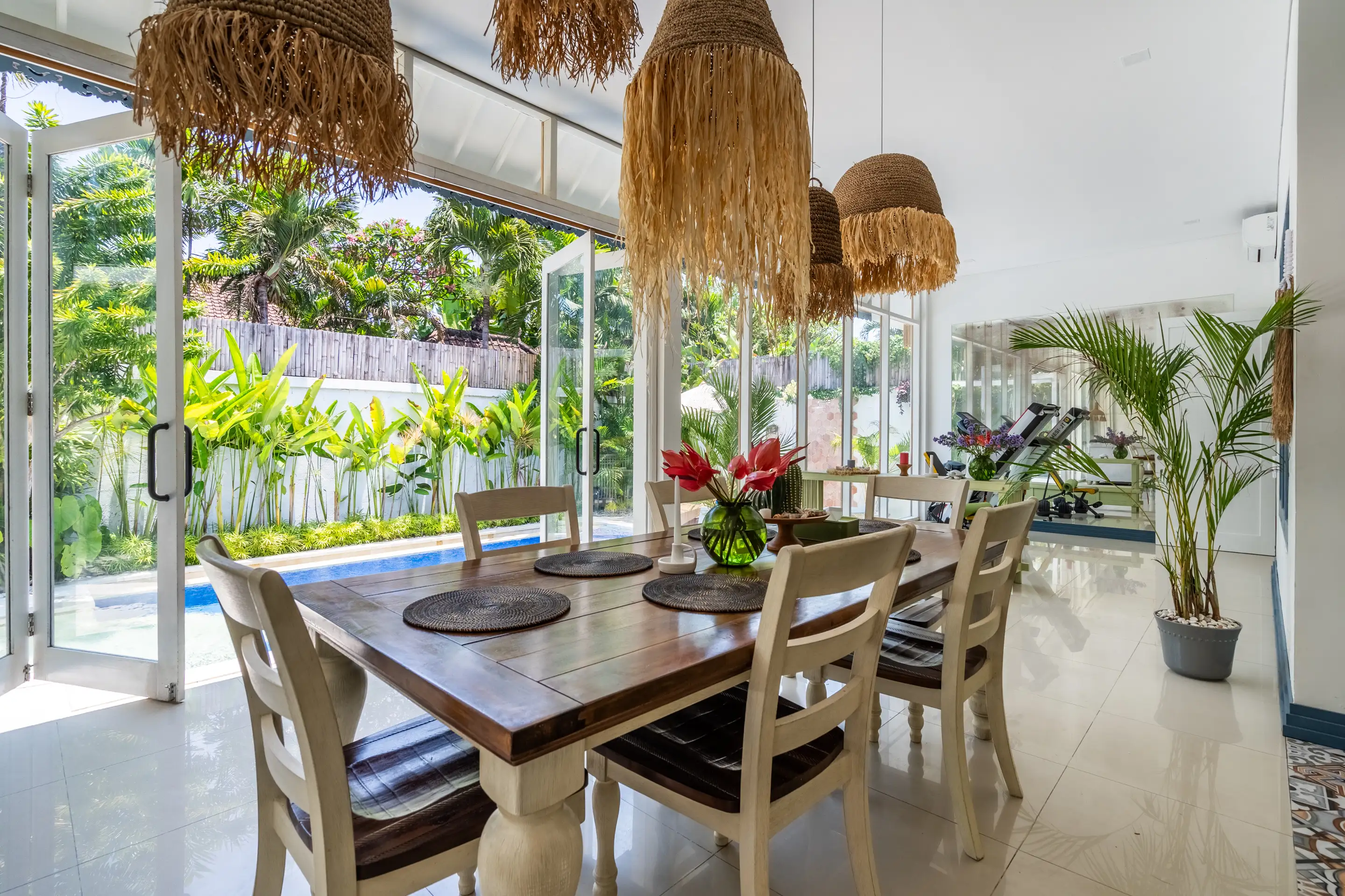 Villa 126m² in Indonesia, Kerobokan. Priced at 250000$ rent photo-11