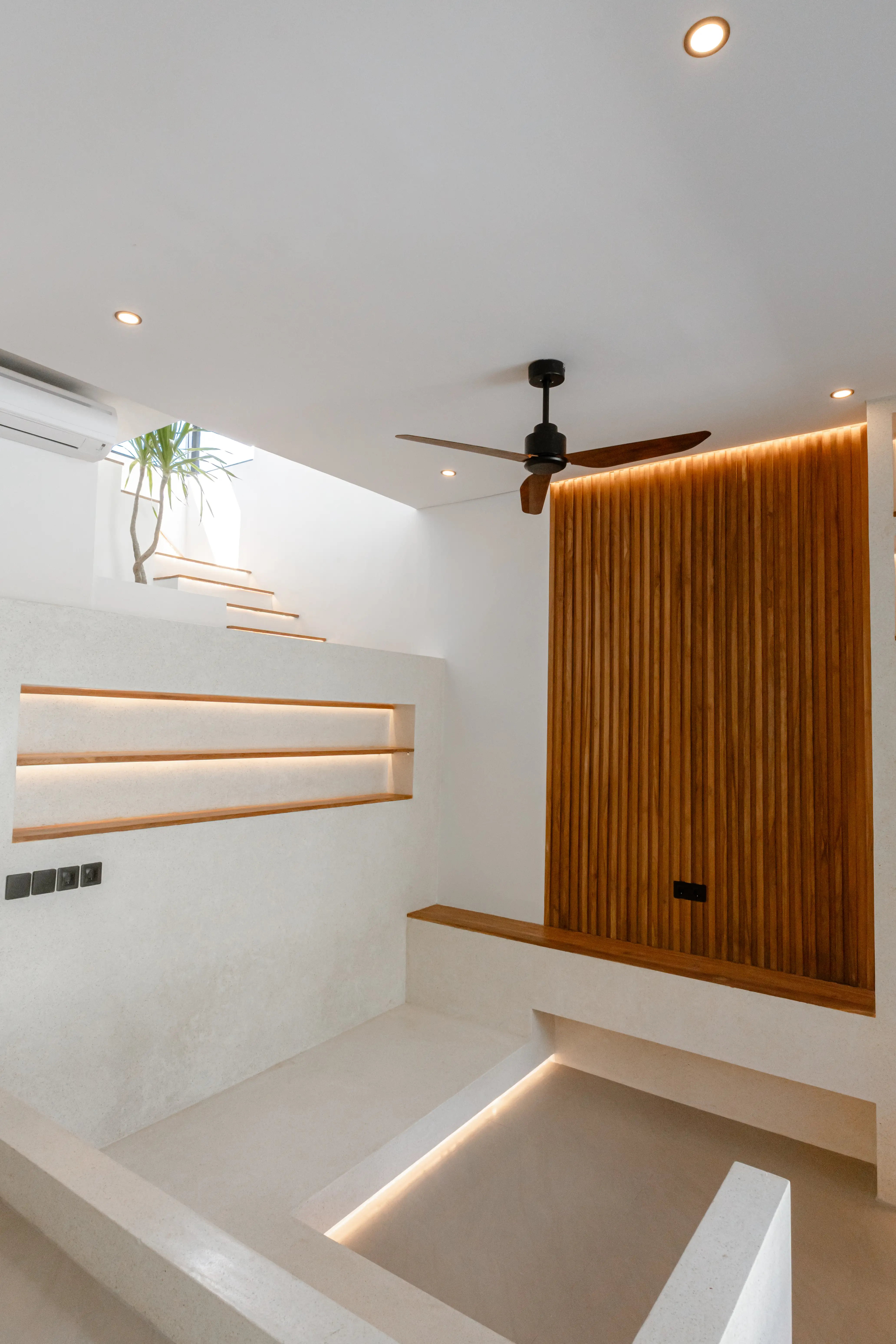 Villa 120m² in Indonesia, Bukit. Priced at 235000$ rent photo-15