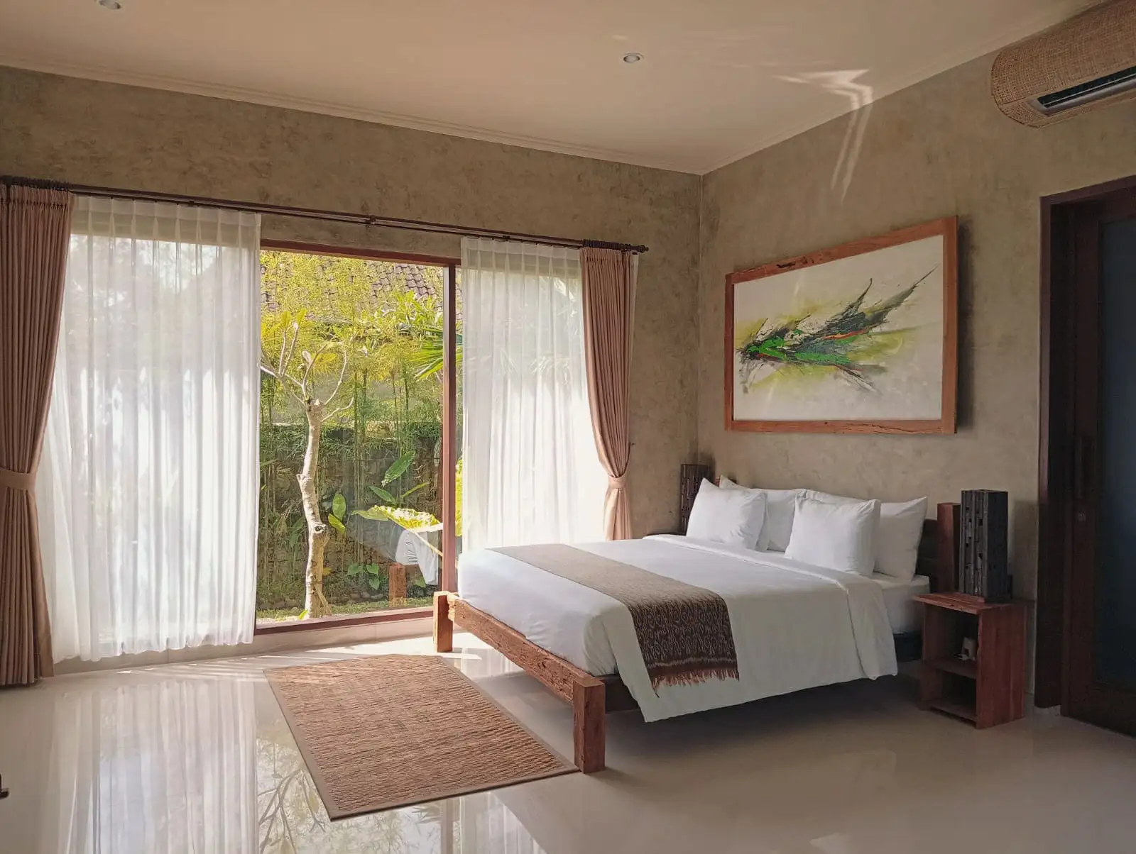 Villa 142m² in Indonesia, Ubud. Priced at 250000$ rent photo-3