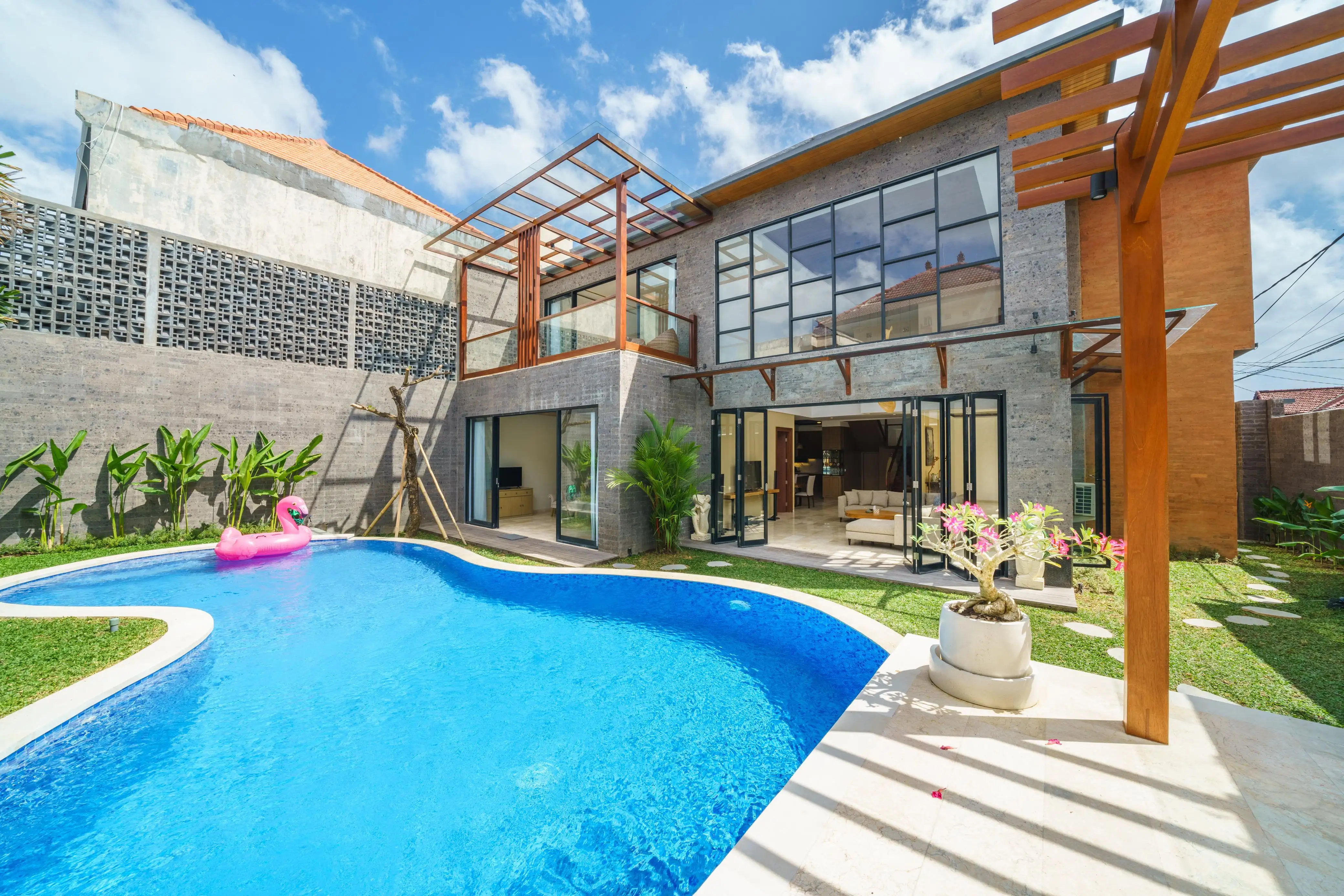 Villa 600m² in Indonesia, Kerobokan. Priced at 51525$ rent photo-29