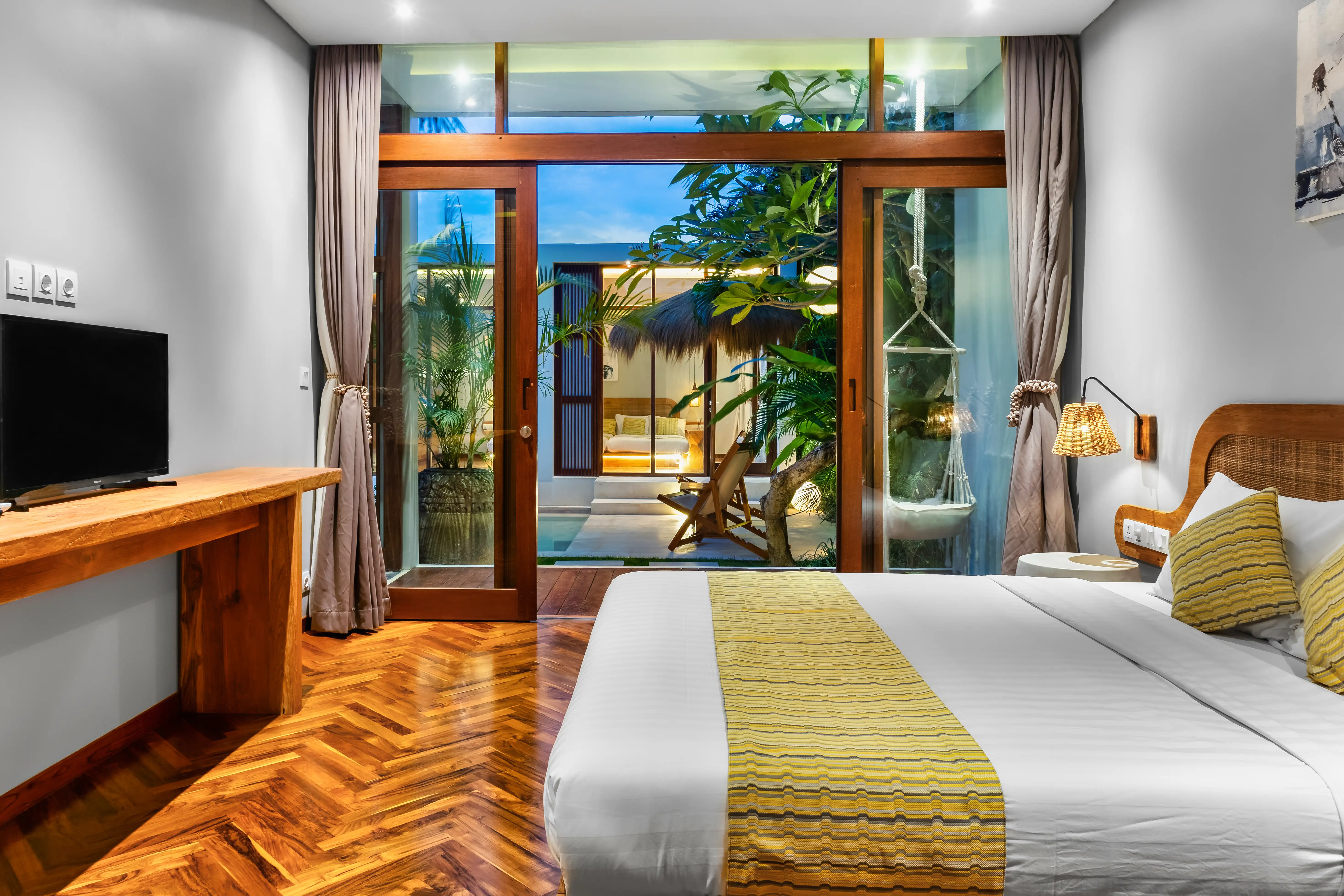 Villa 300m² in Indonesia, Umalas. Priced at 445599$ rent photo-6