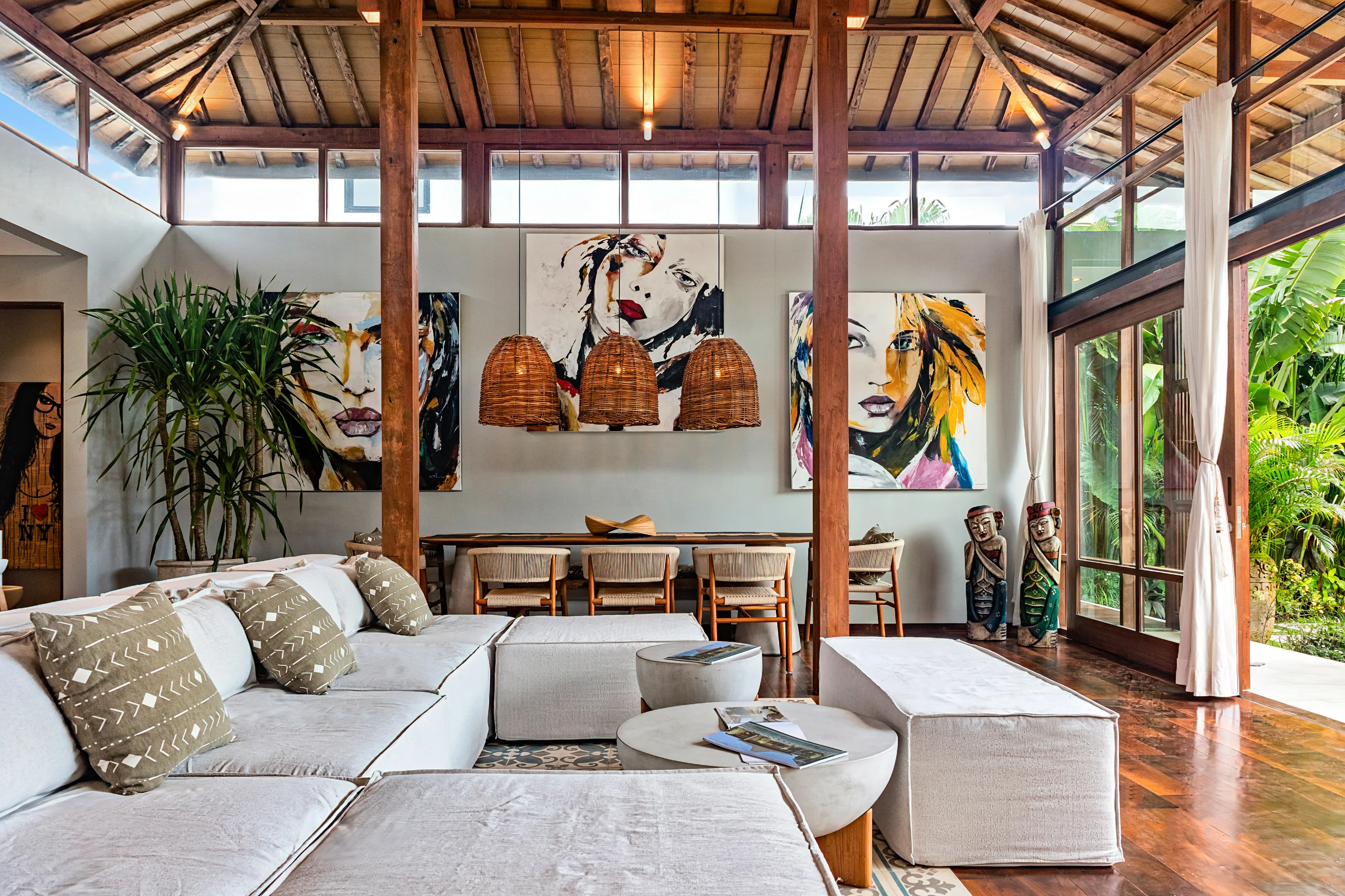 Villa 300m² in Indonesia, Umalas. Priced at 445599$ rent photo-14