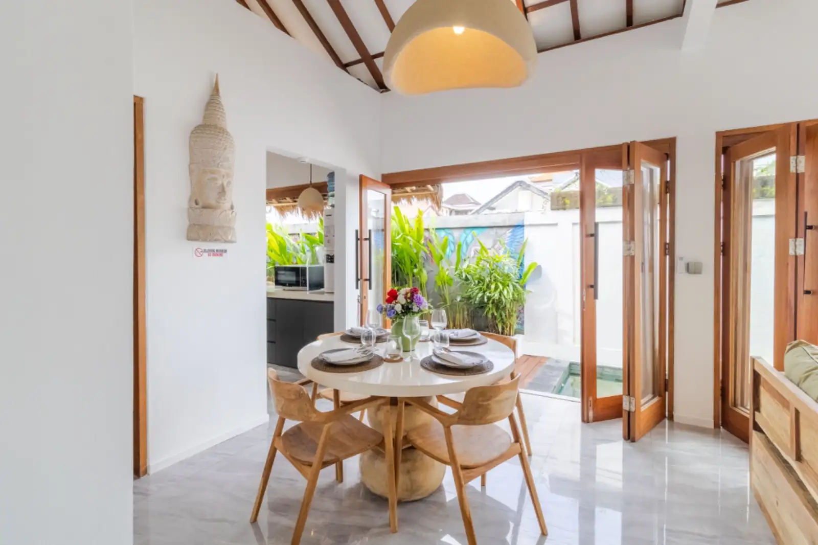 Villa 110m² in Indonesia, Canggu. Priced at 189000$ rent photo-19
