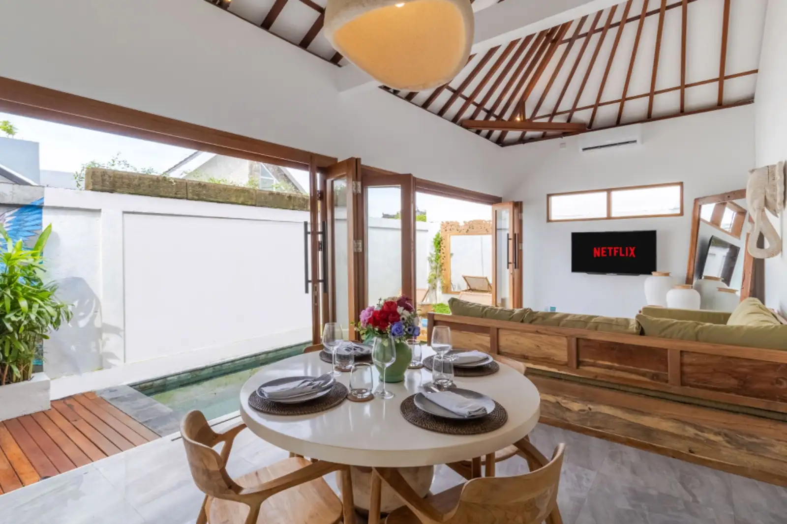 Villa 110m² in Indonesia, Canggu. Priced at 189000$ rent photo-24