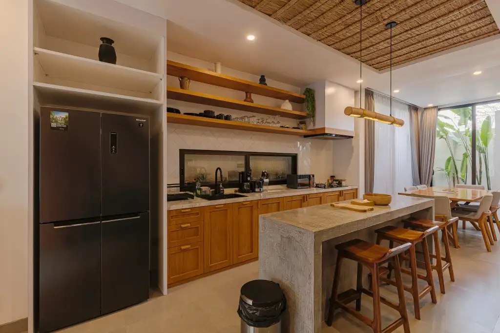 Villa 192m² in Indonesia, Canggu. Priced at 285000$ rent photo-22