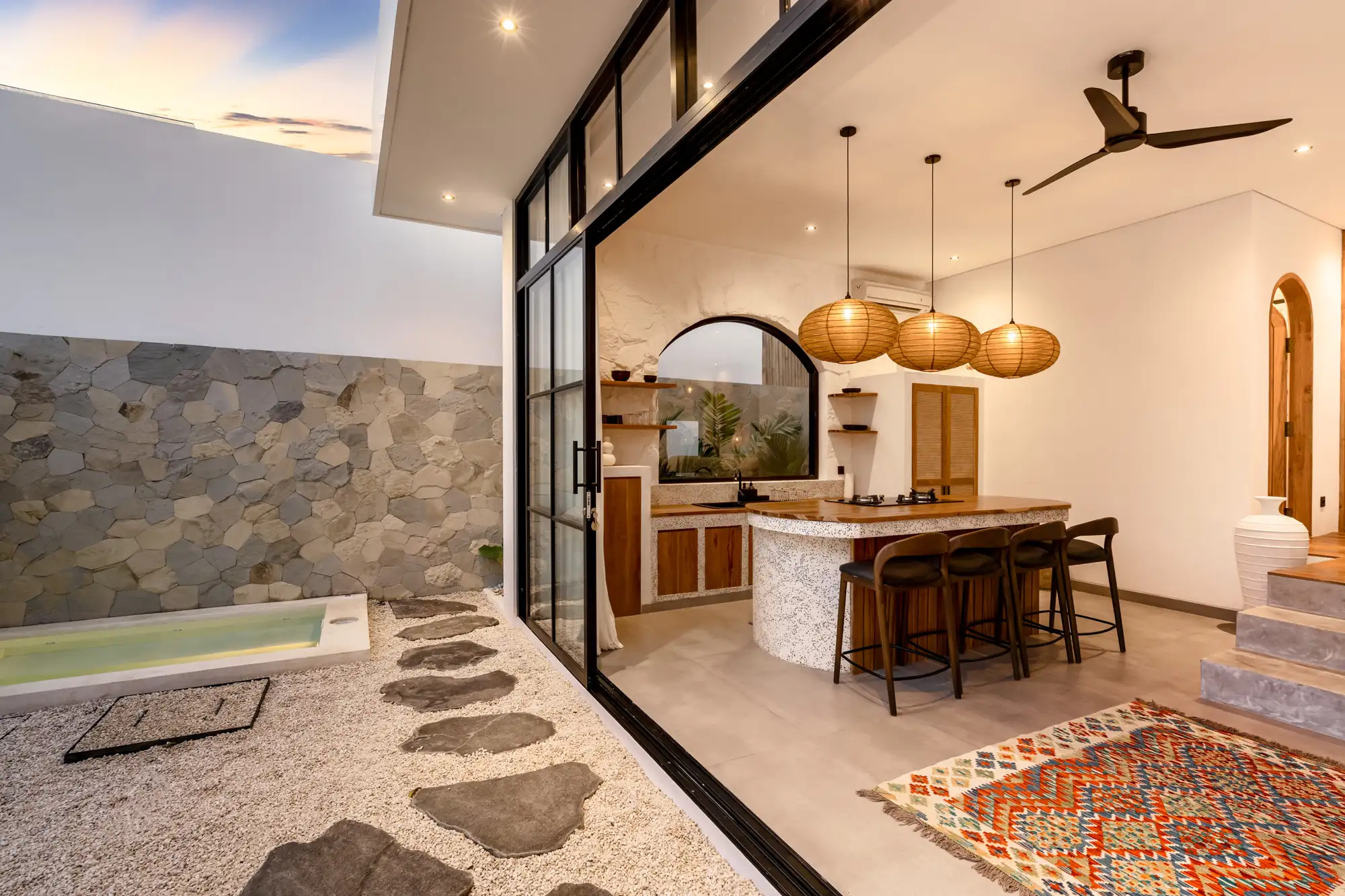 Villa 66m² in Indonesia, Bukit. Priced at 235000$ rent photo-2