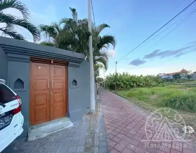Rent in Indonesia for 21100$