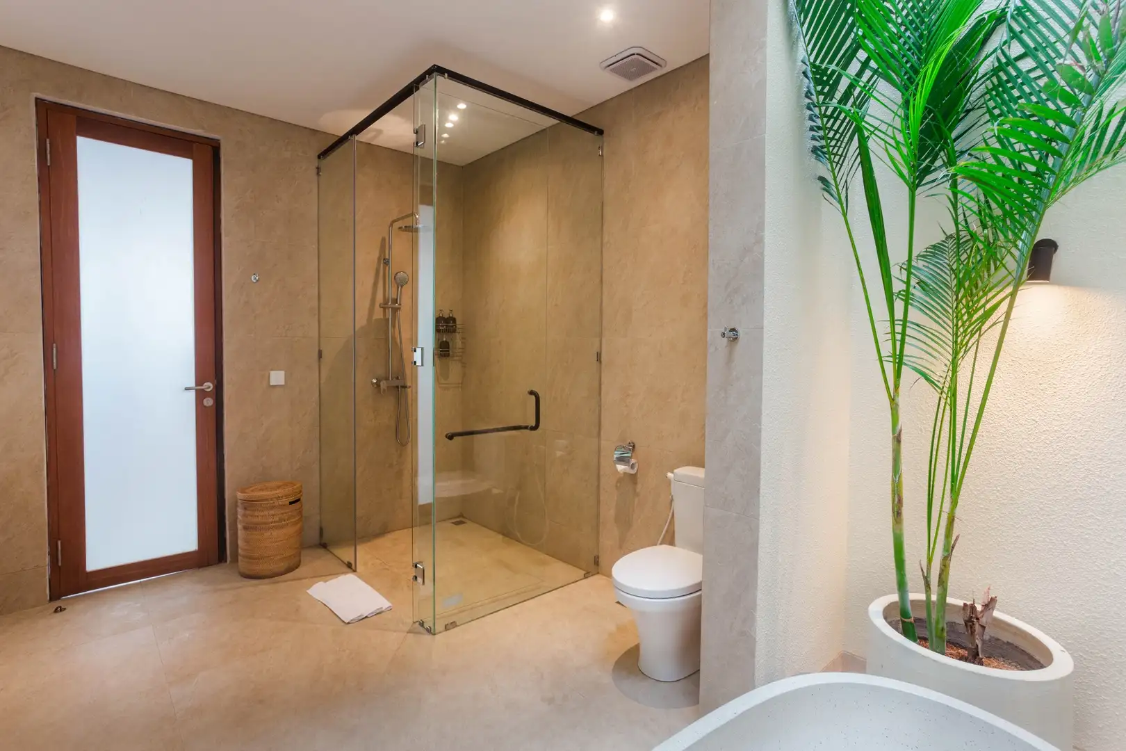 Villa 210m² in Indonesia, Canggu. Priced at 439306$ rent photo-5