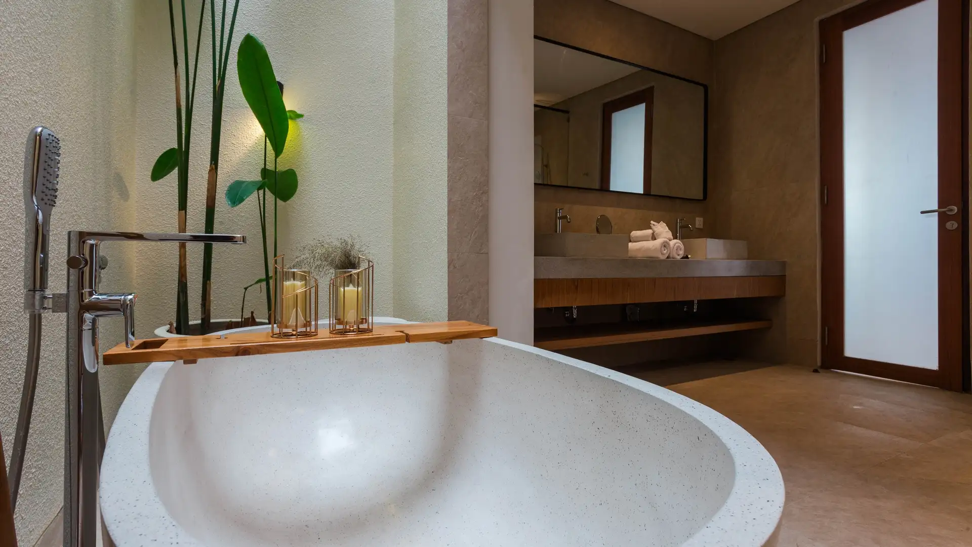 Villa 210m² in Indonesia, Canggu. Priced at 439306$ rent photo-6