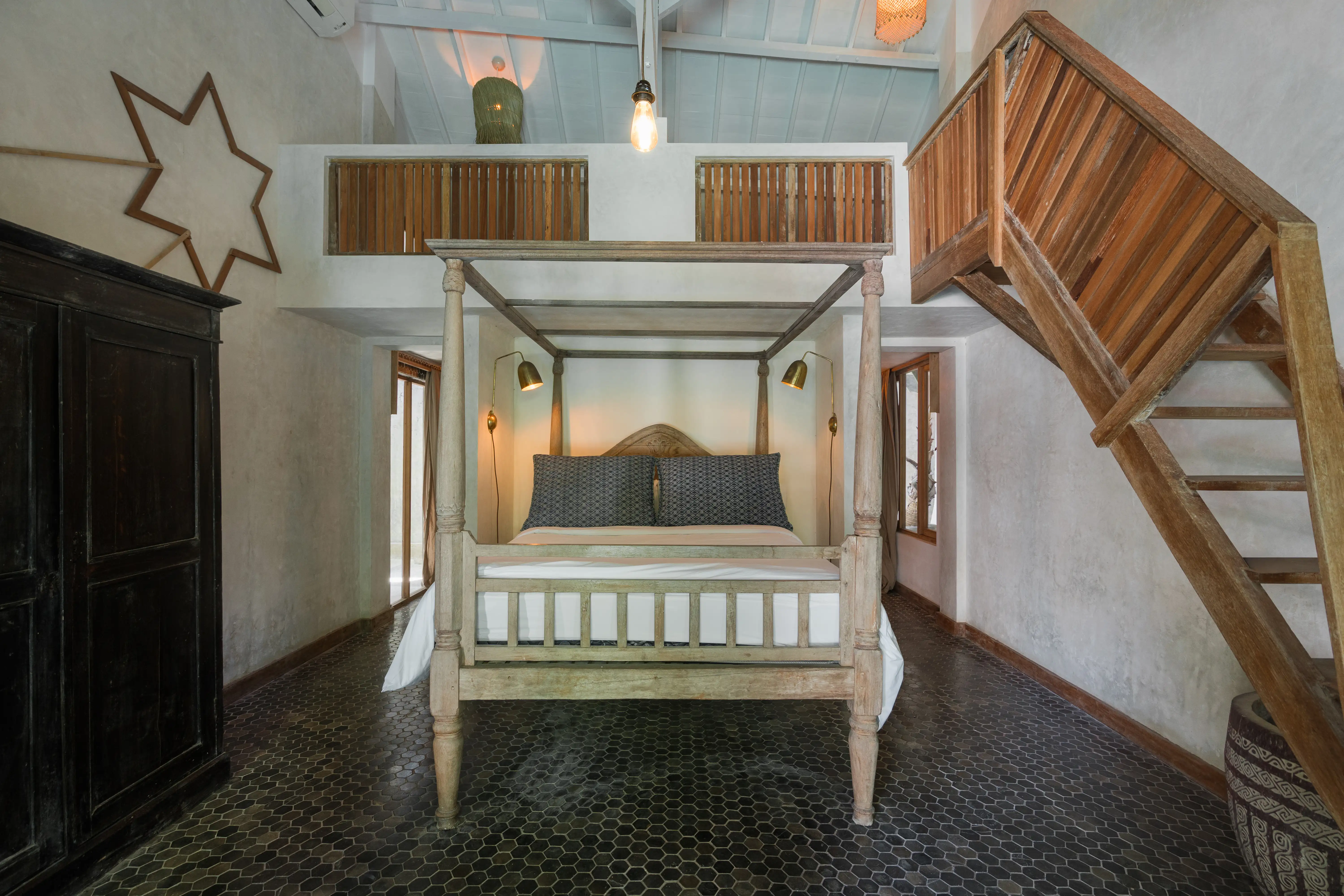 Villa 380m² in Indonesia, Canggu. Priced at 699000$ rent photo-13
