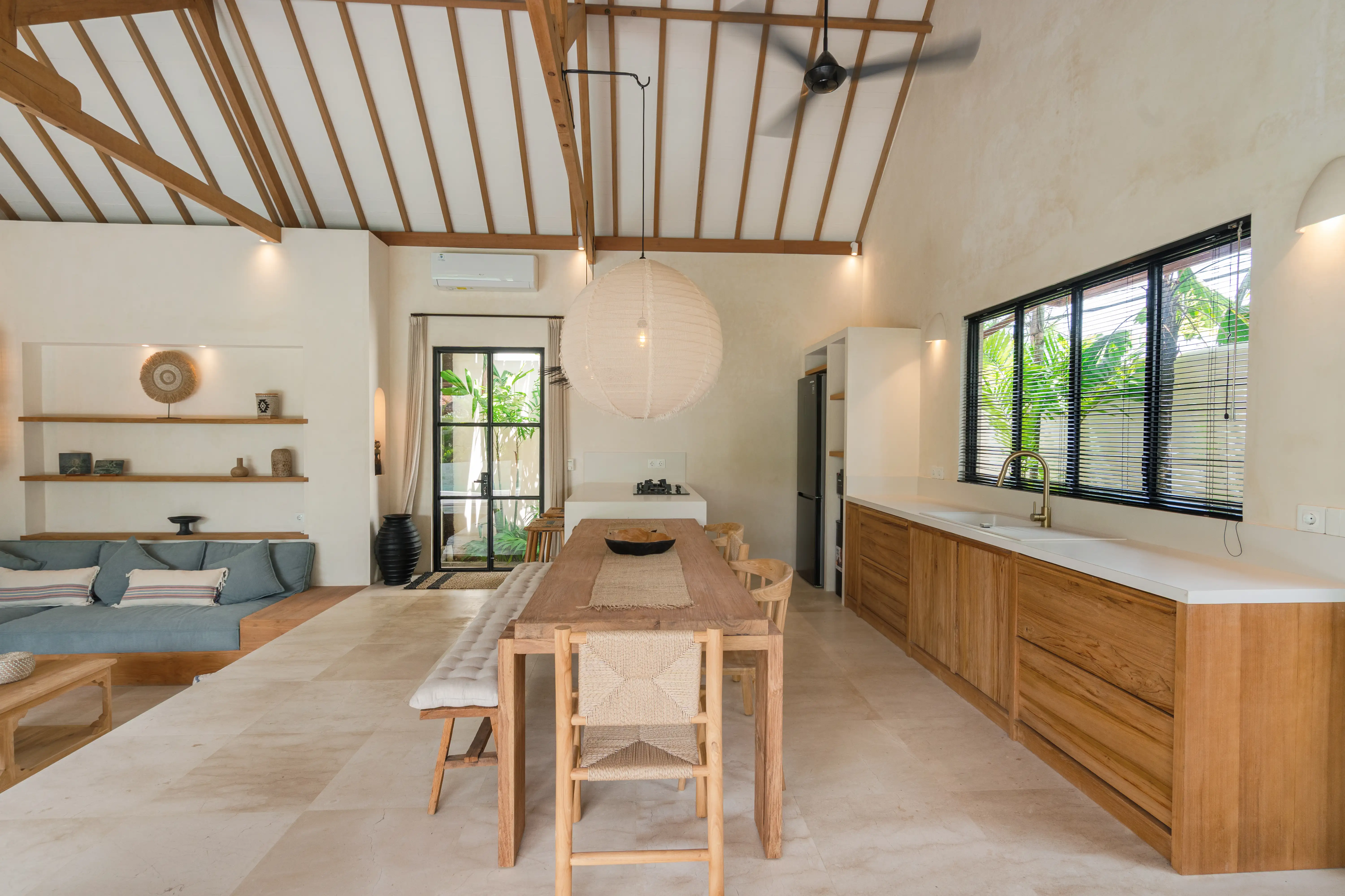 Villa 152m² in Indonesia, Canggu. Priced at 269000$ rent photo-5