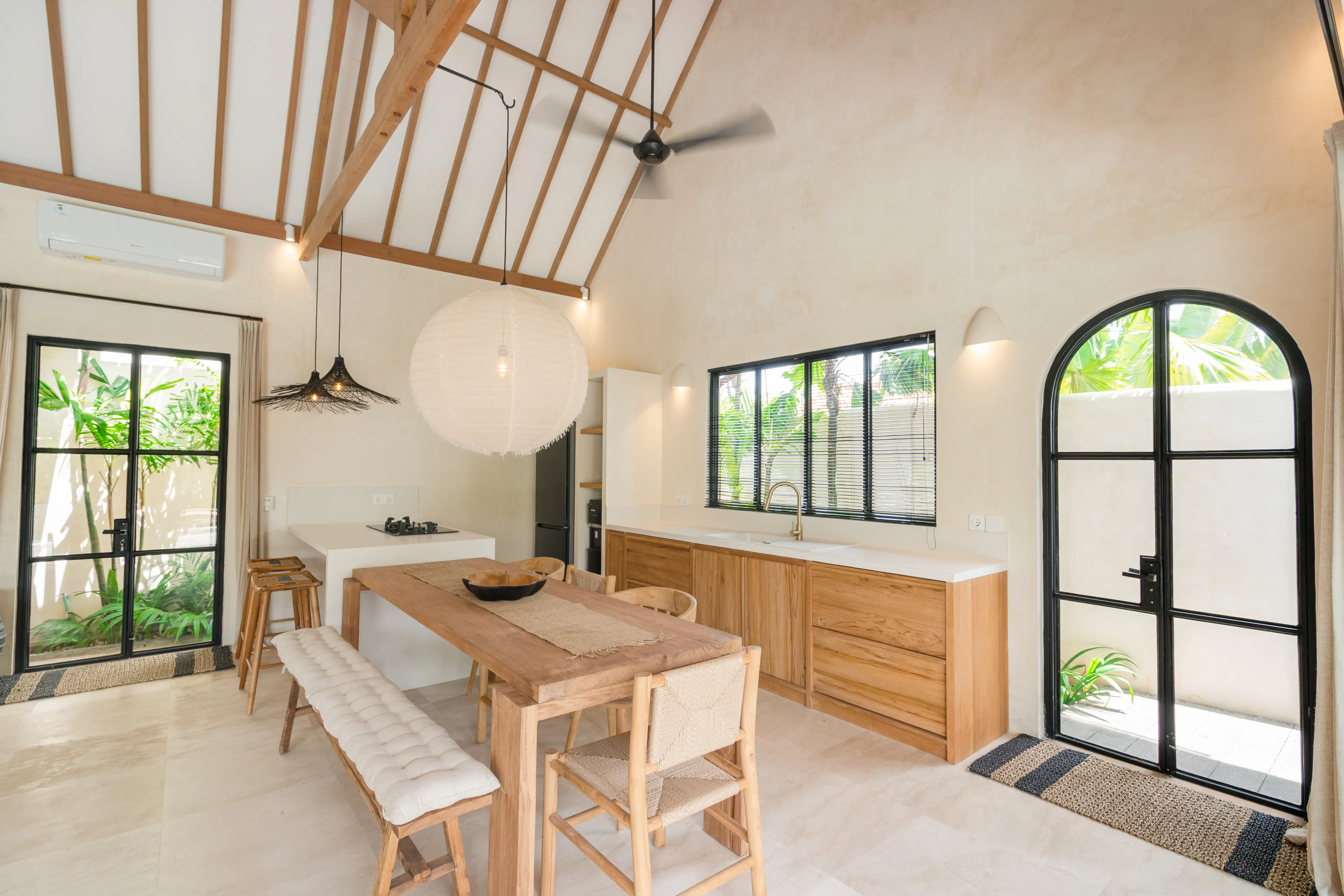 Villa 152m² in Indonesia, Canggu. Priced at 269000$ rent photo-6