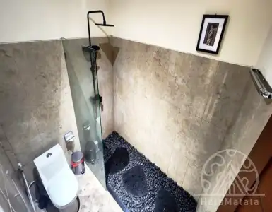 Rent in Indonesia for 13167$