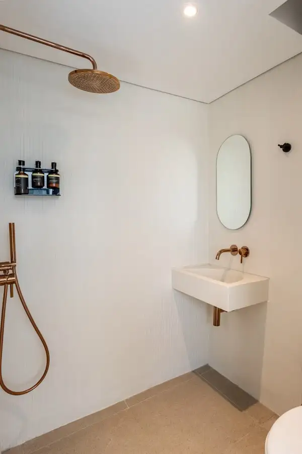 Villa 125m² in Indonesia, Bukit. Priced at 243900$ rent photo-6