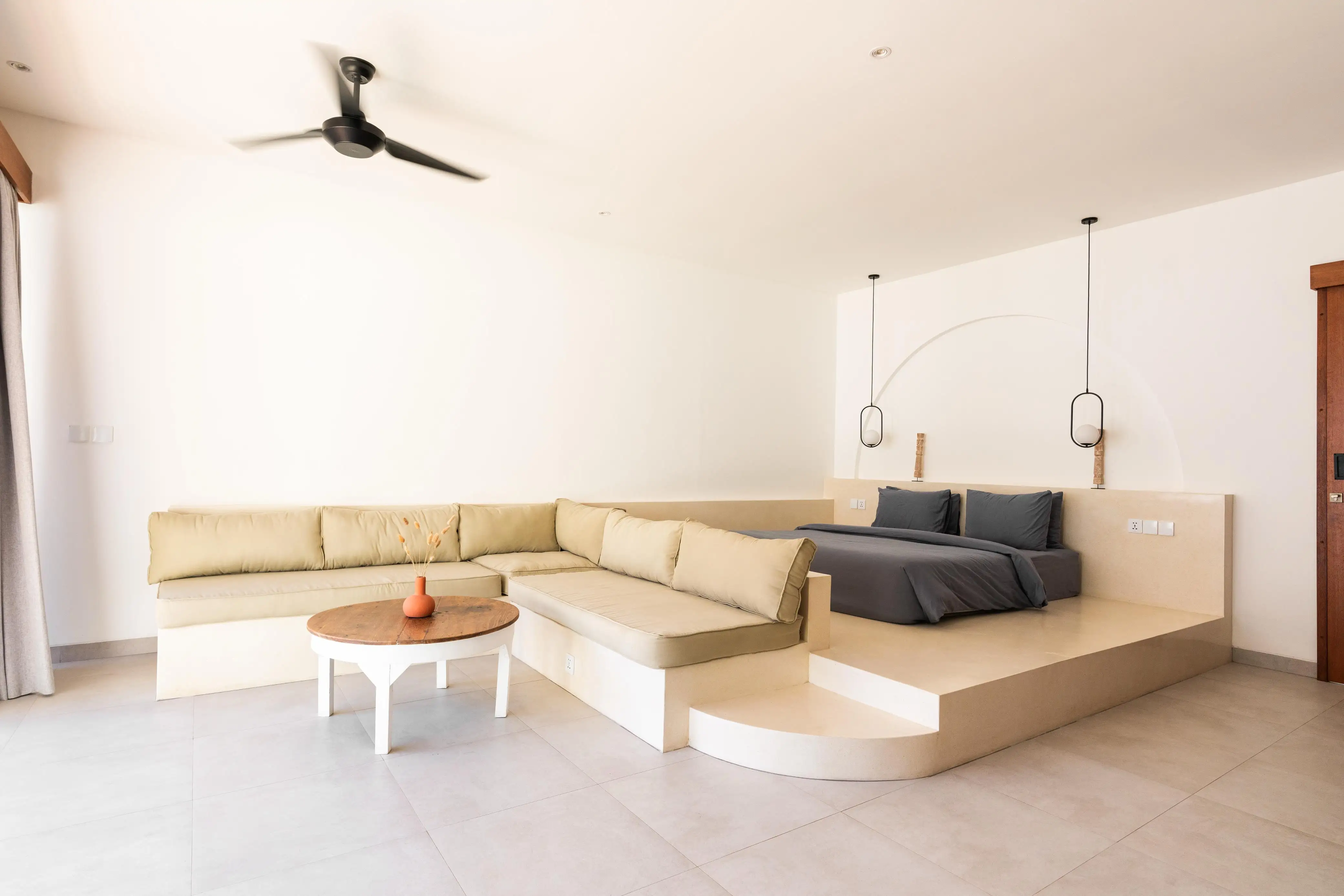 Other Properties 358m² in Indonesia, Bukit. Priced at 630000$ rent photo-19