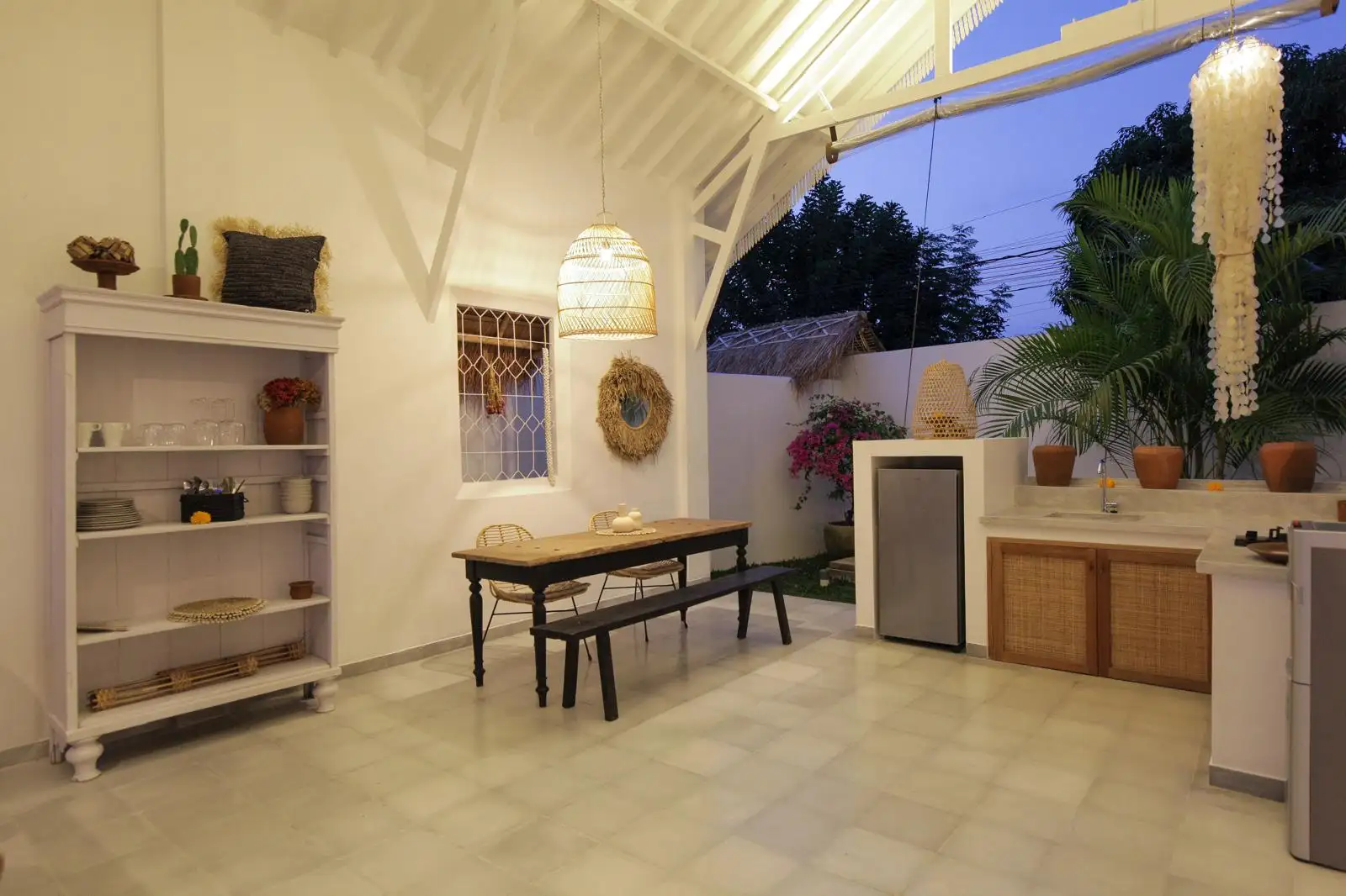 Villa 155m² in Indonesia, Bukit. Priced at 405000$ rent photo-8