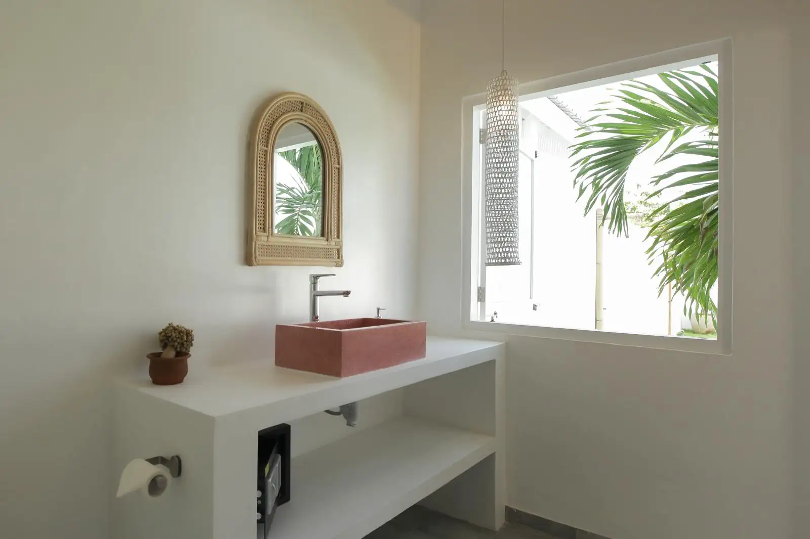 Villa 155m² in Indonesia, Bukit. Priced at 405000$ rent photo-10