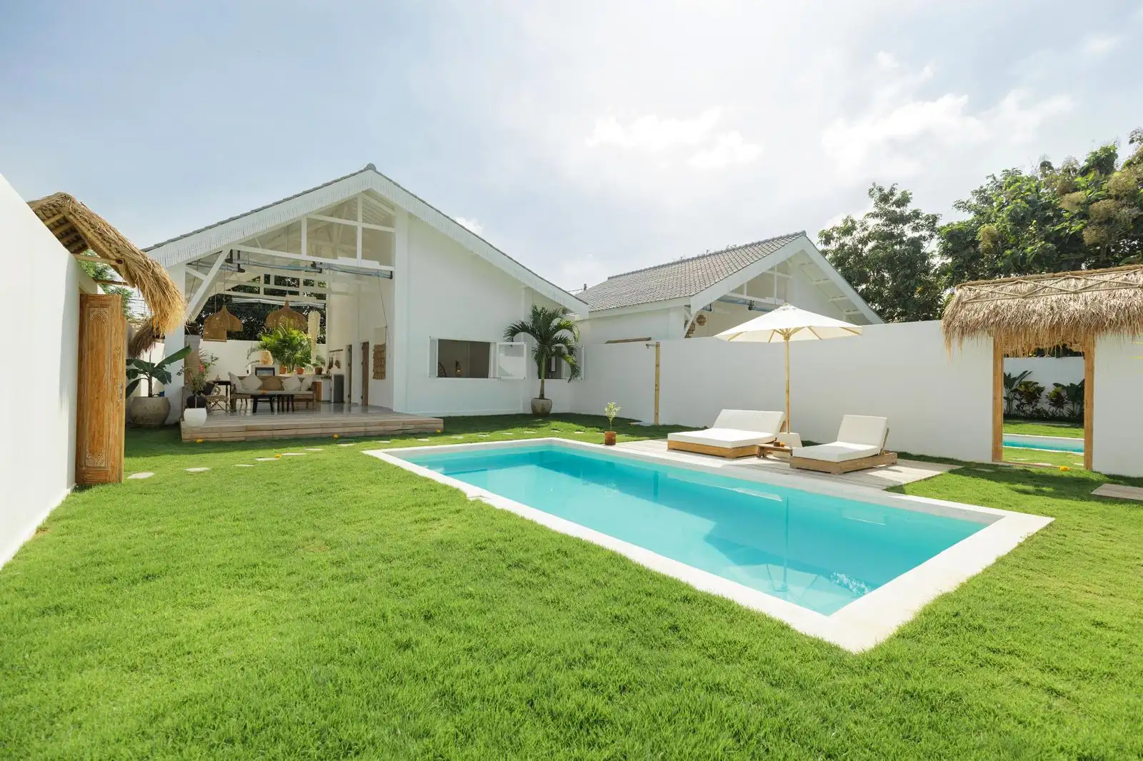 Villa 155m² in Indonesia, Bukit. Priced at 405000$ rent photo-13