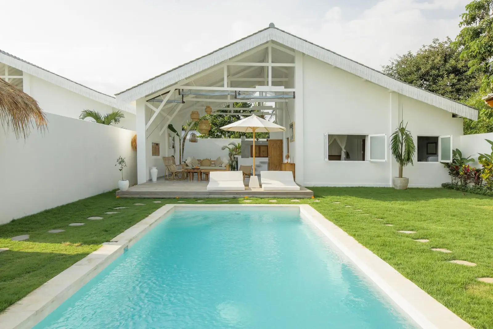 Villa 205m² in Indonesia, Bukit. Priced at 440000$ rent photo-8