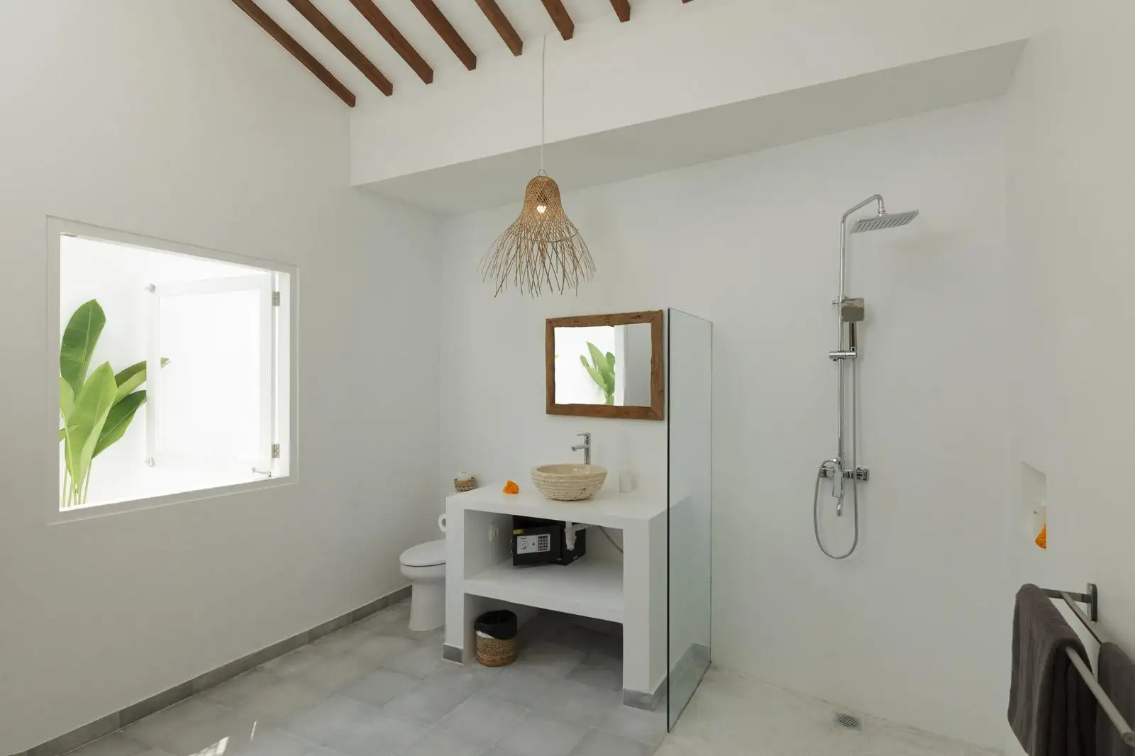 Villa 205m² in Indonesia, Bukit. Priced at 440000$ rent photo-9
