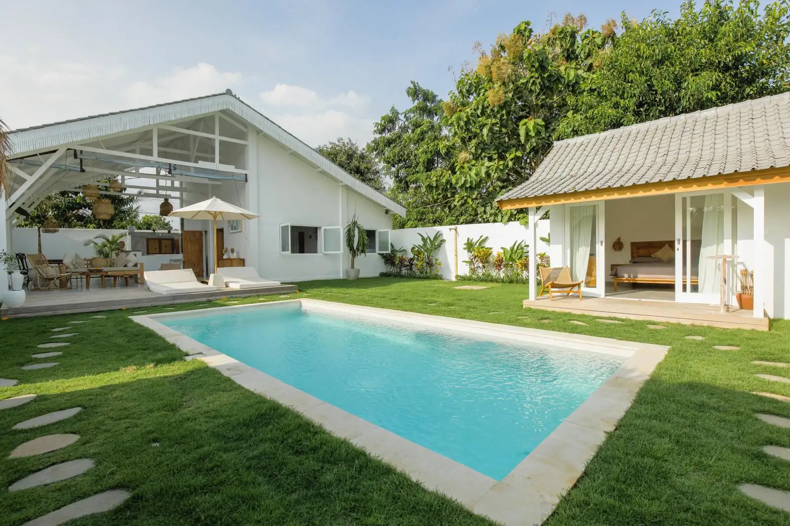 Villa 205m² in Indonesia, Bukit. Priced at 440000$ rent photo-17
