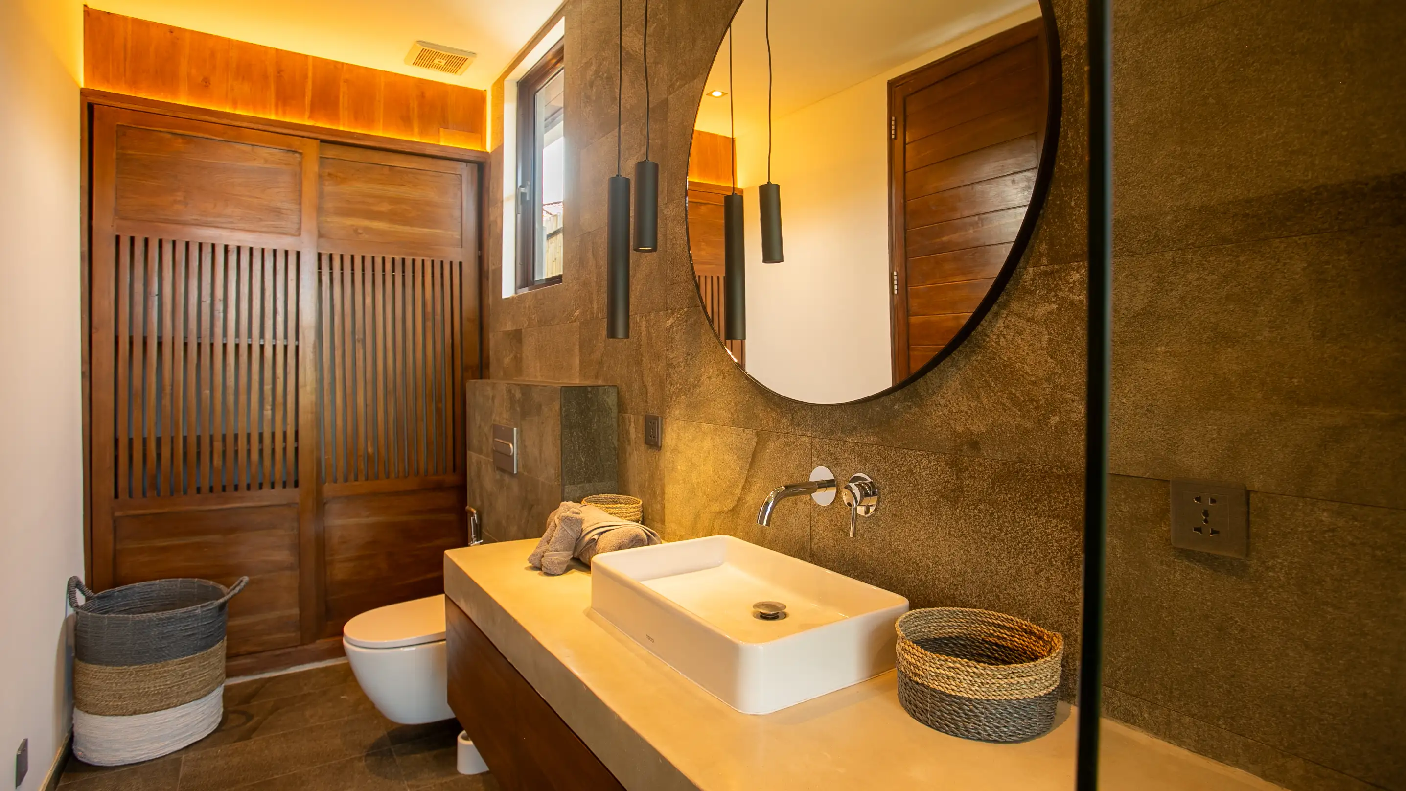 Villa 195m² in Indonesia, Umalas. Priced at 480000$ rent photo-27