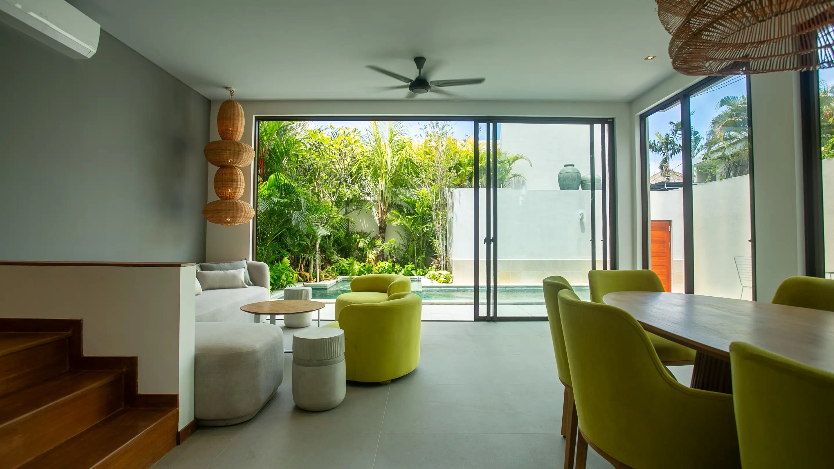 Villa 195m² in Indonesia, Umalas. Priced at 480000$ rent photo-36