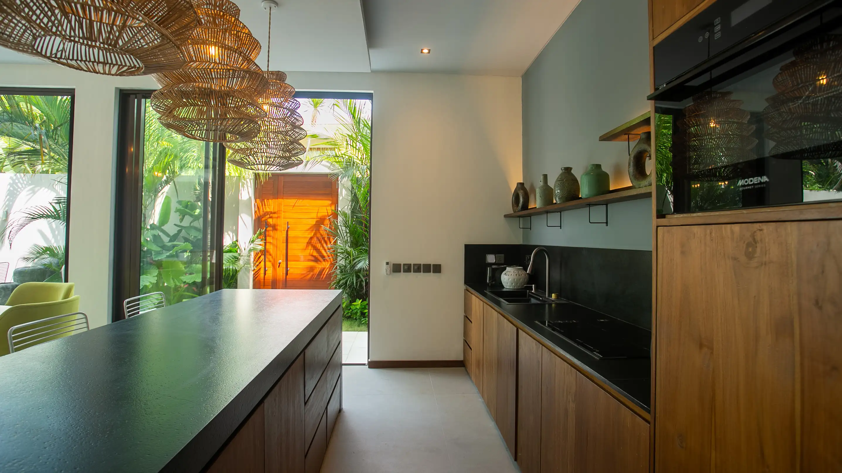 Villa 195m² in Indonesia, Umalas. Priced at 480000$ rent photo-42