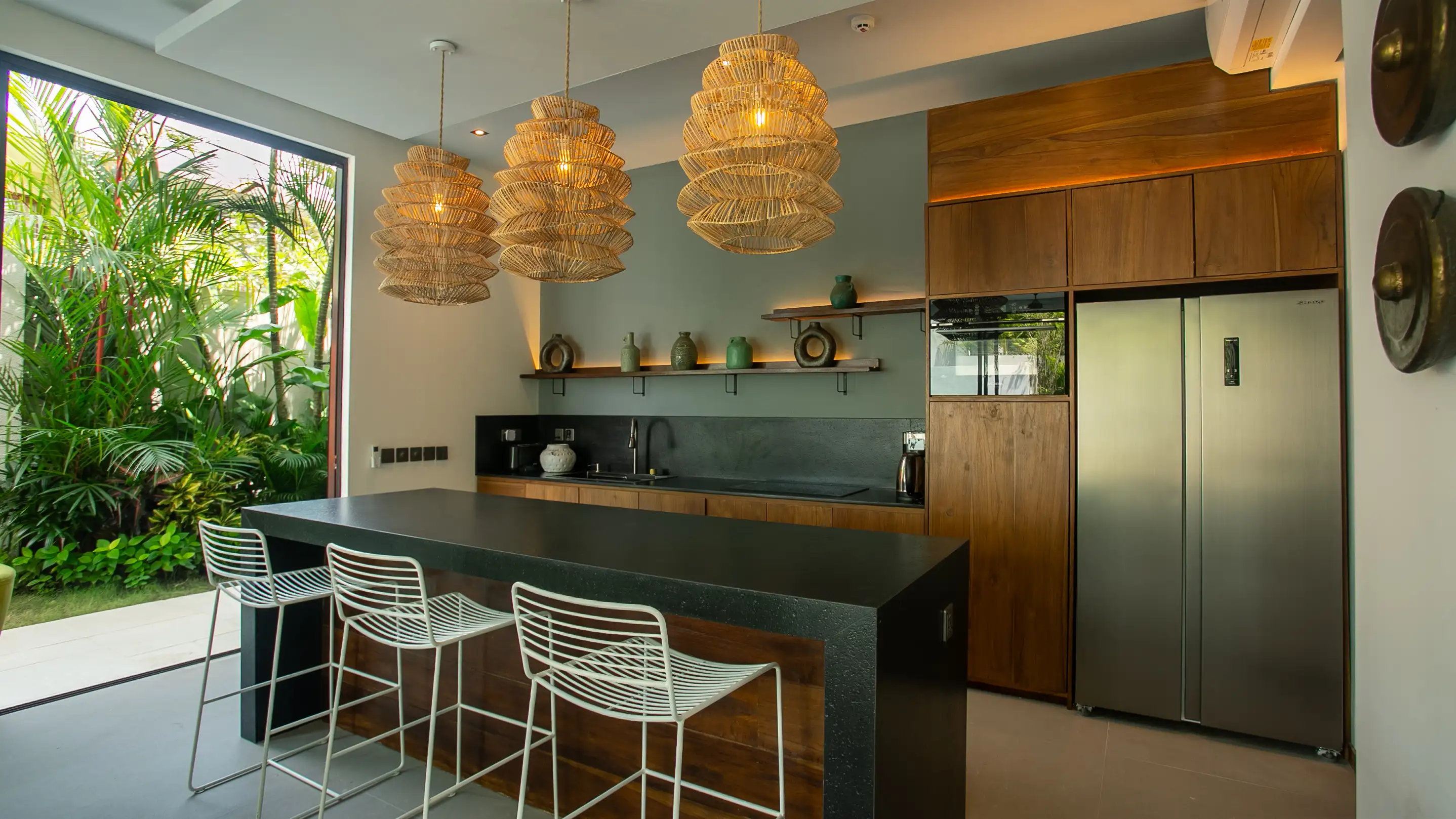 Villa 195m² in Indonesia, Umalas. Priced at 480000$ rent photo-43