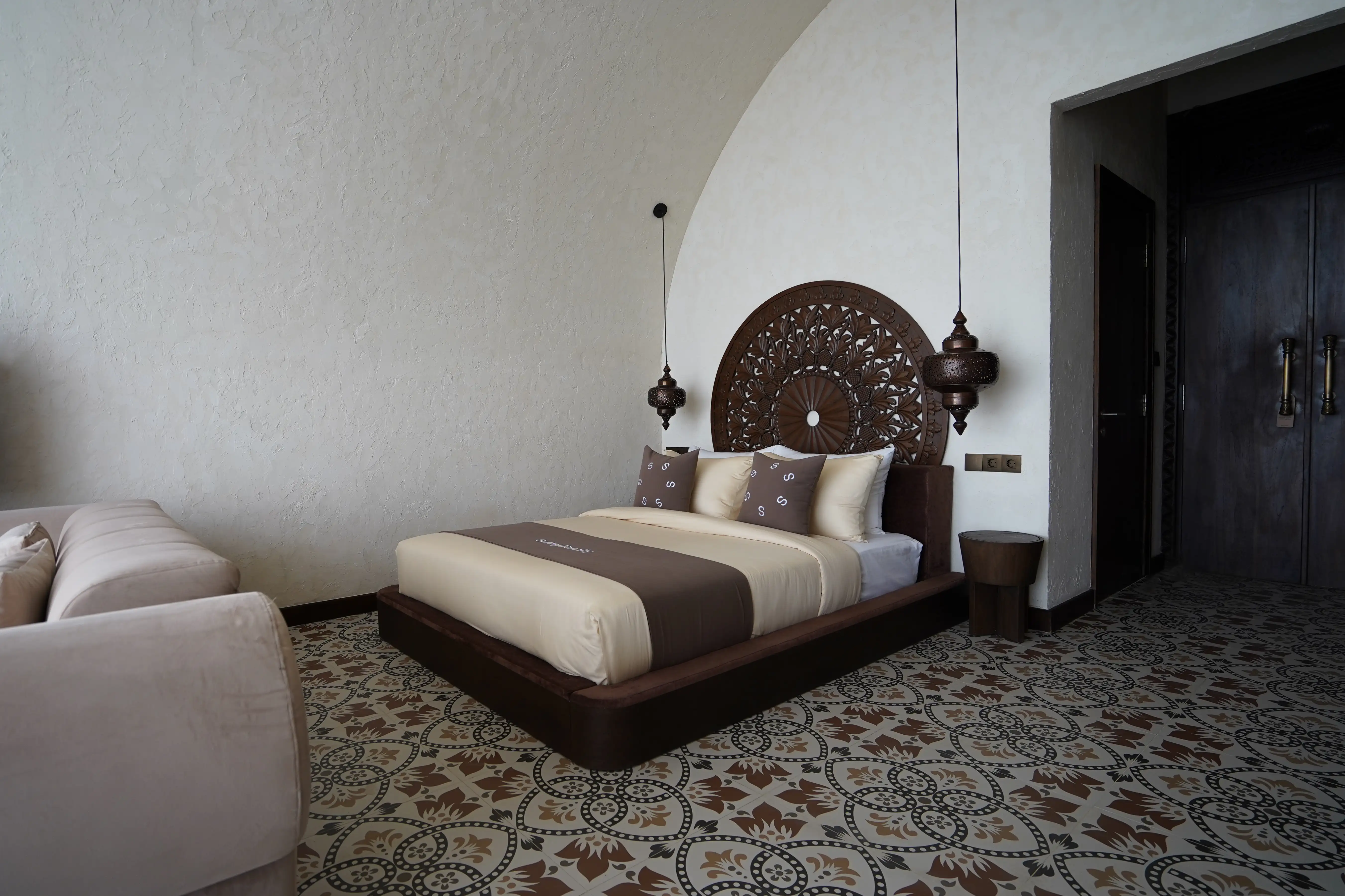 Flat 50m² in Indonesia, Bukit. Priced at 200000$ rent photo-12