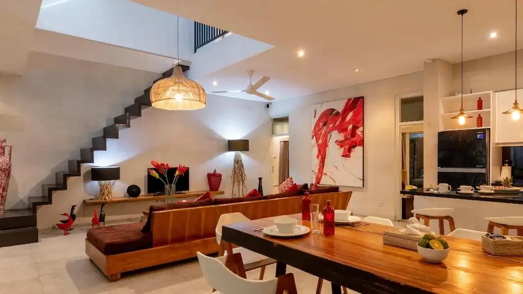 Villa 300m² in Indonesia, Seminyak. Priced at 700000$ rent photo-9