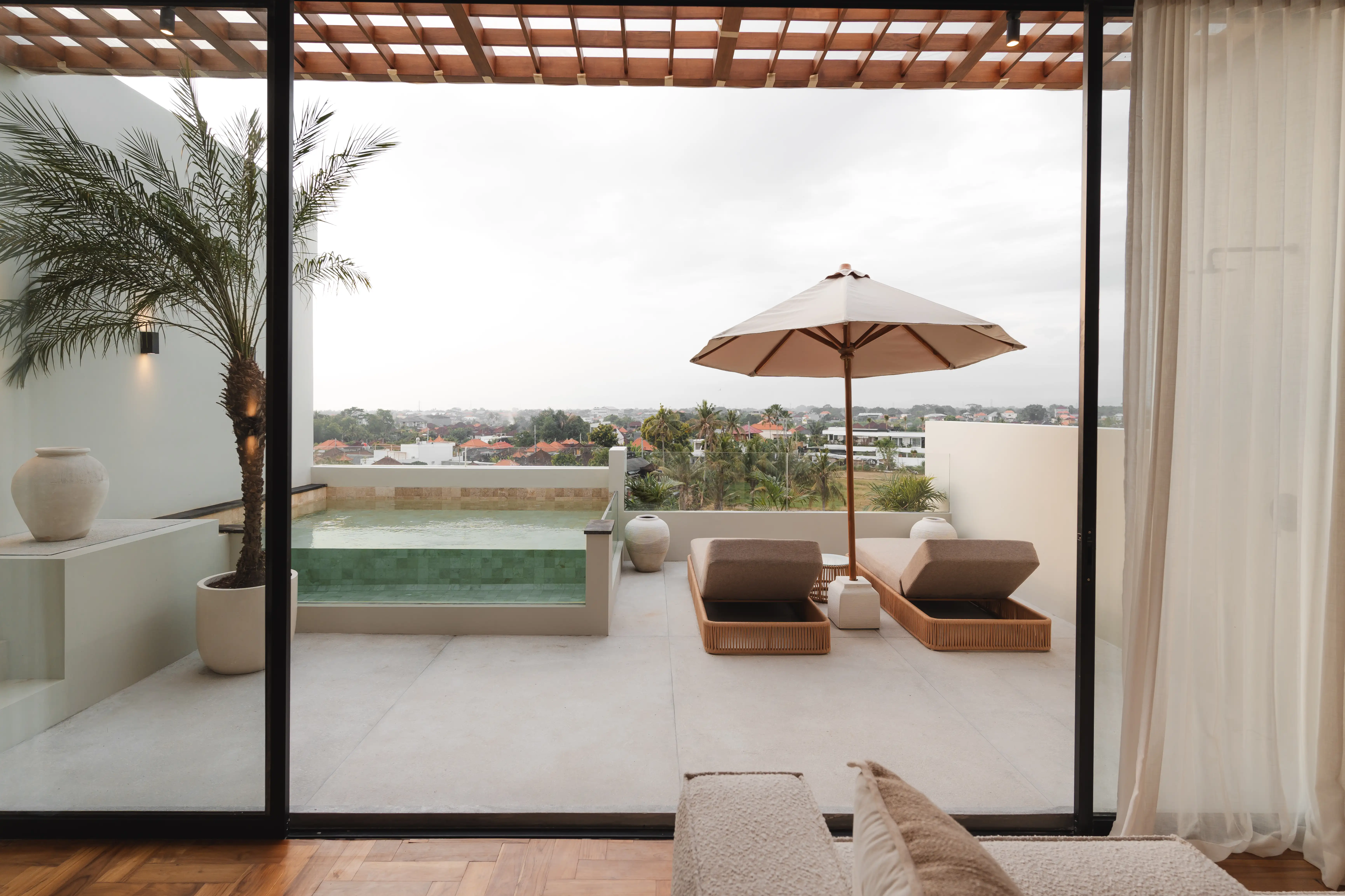 Flat 183m² in Indonesia, Canggu. Priced at 383000$ rent photo-13