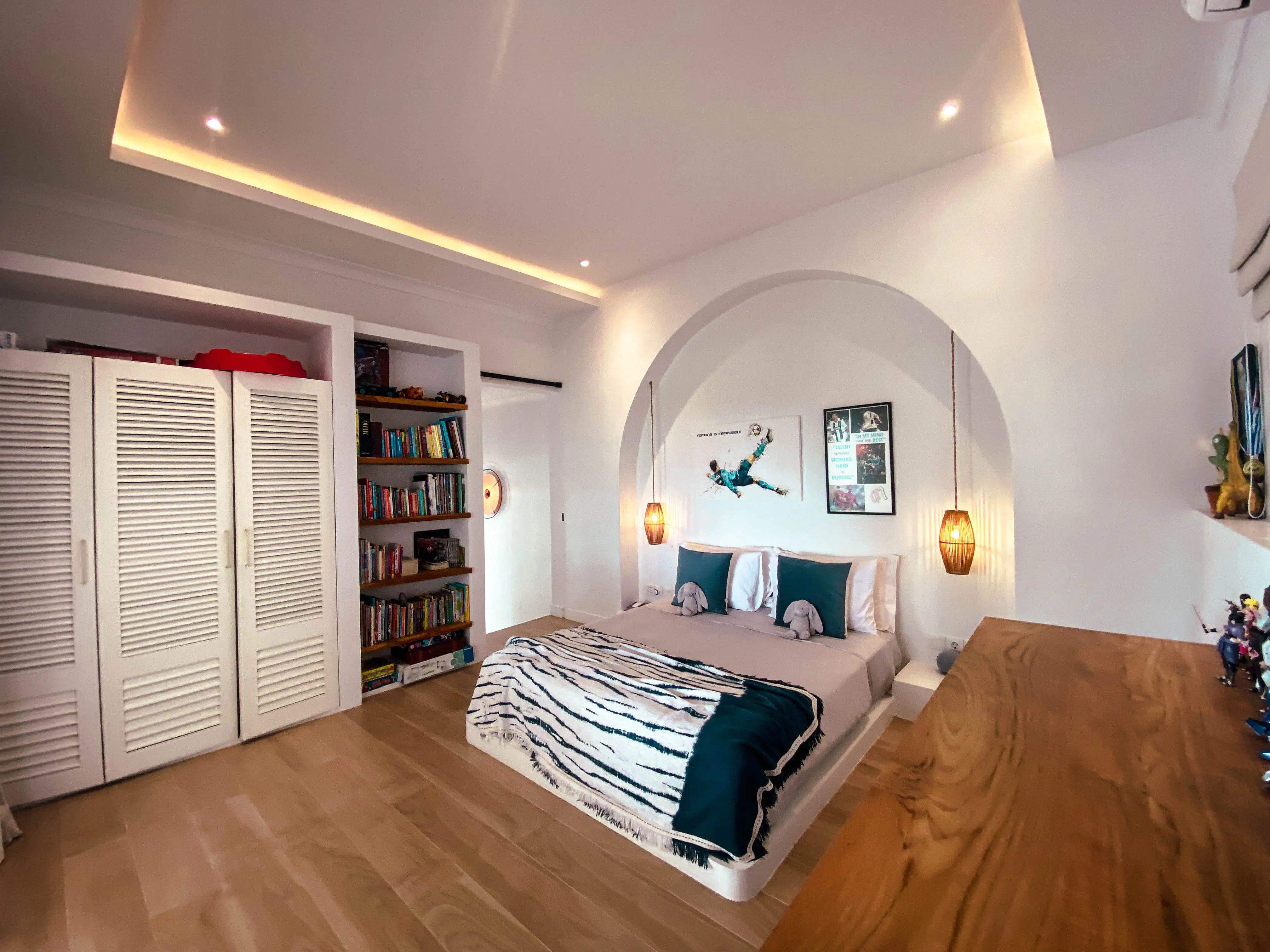 Villa 425m² in Indonesia, Bukit. Priced at 975000$ rent photo-14