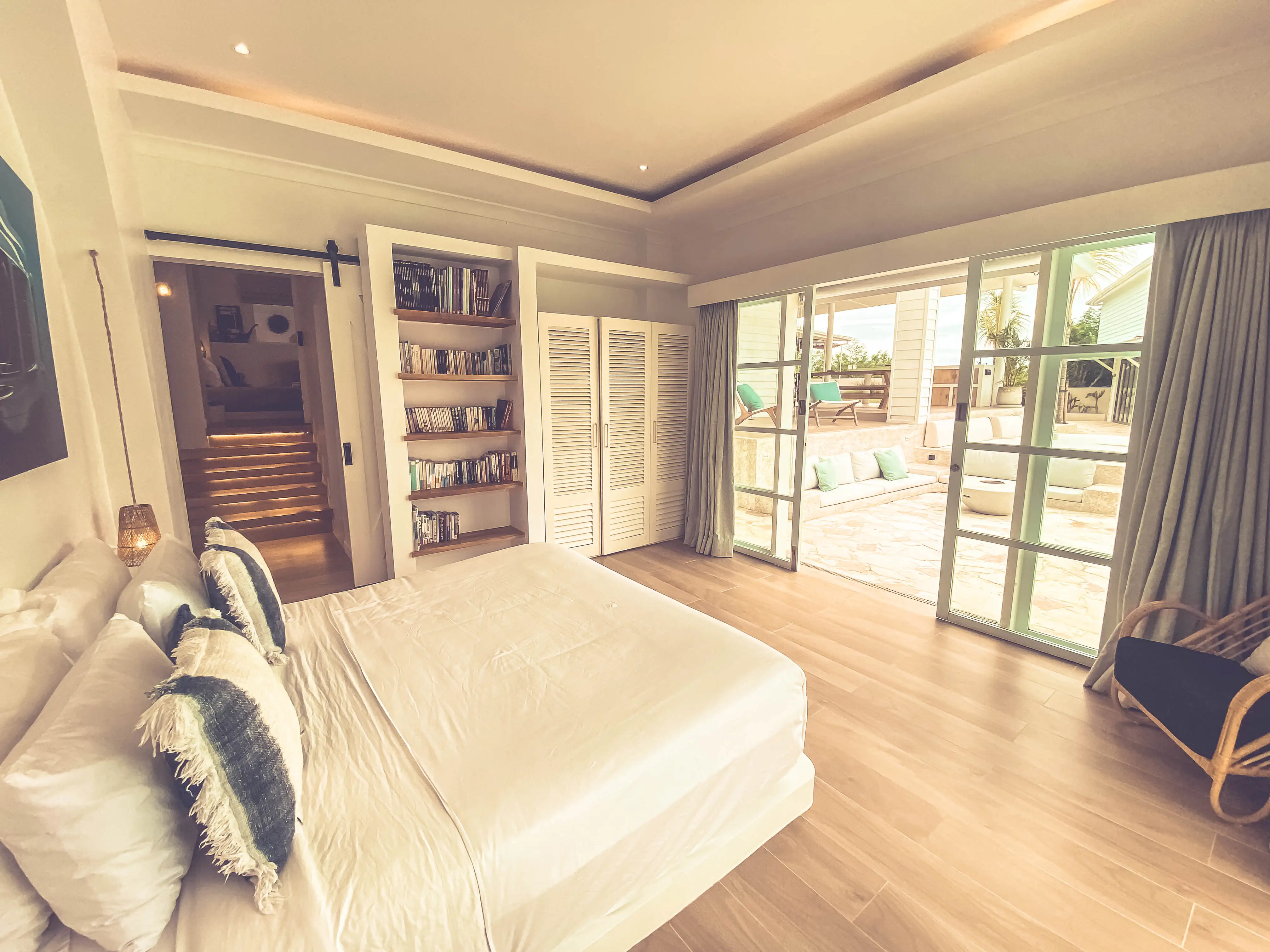 Villa 425m² in Indonesia, Bukit. Priced at 975000$ rent photo-16