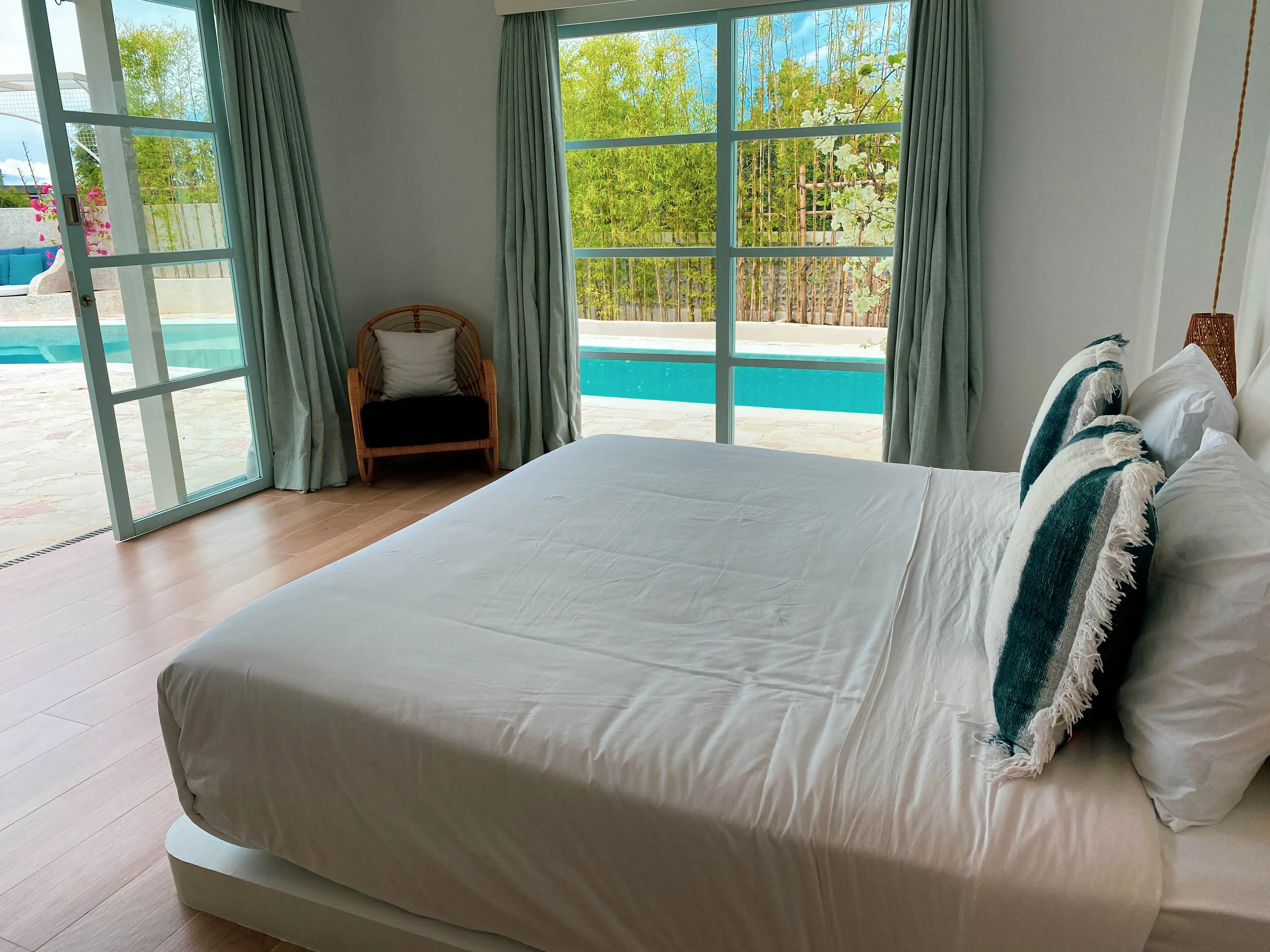 Villa 425m² in Indonesia, Bukit. Priced at 975000$ rent photo-17