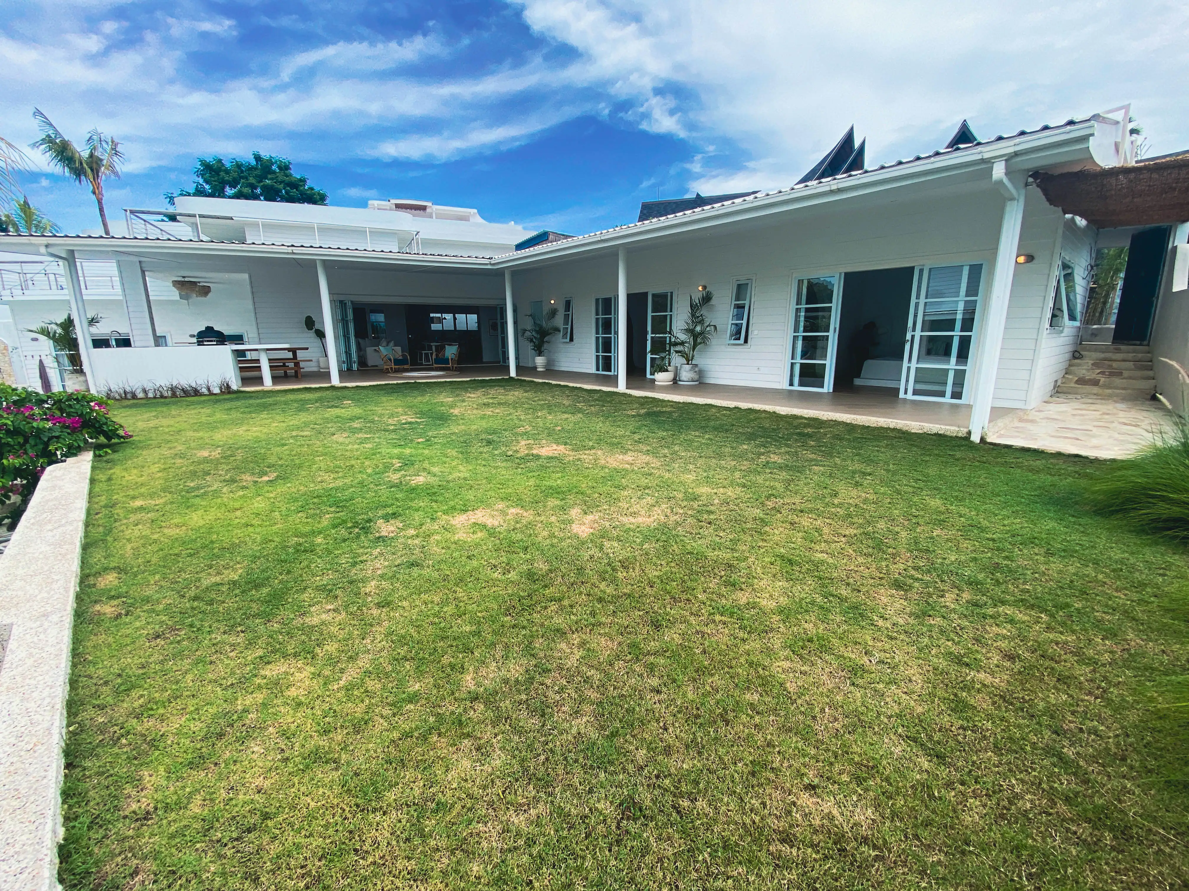 Villa 425m² in Indonesia, Bukit. Priced at 975000$ rent photo-19