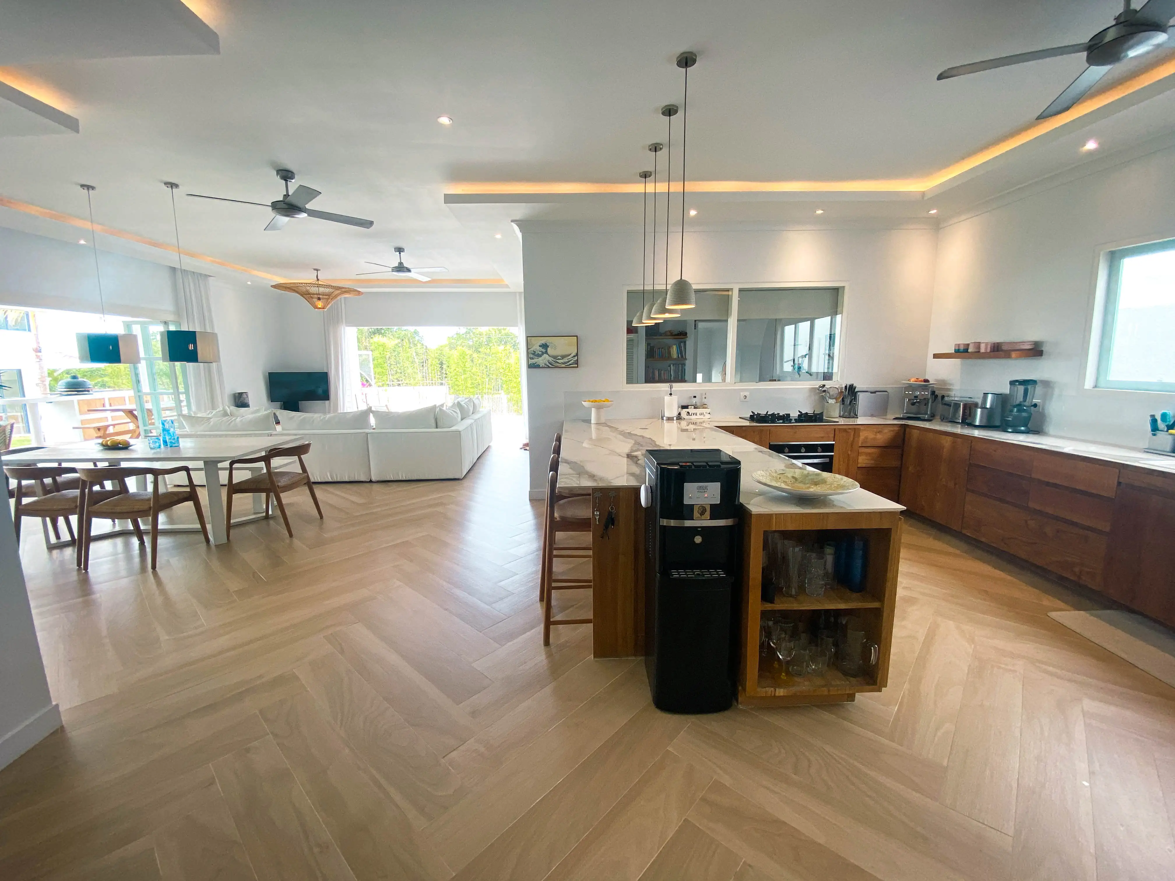 Villa 425m² in Indonesia, Bukit. Priced at 975000$ rent photo-27