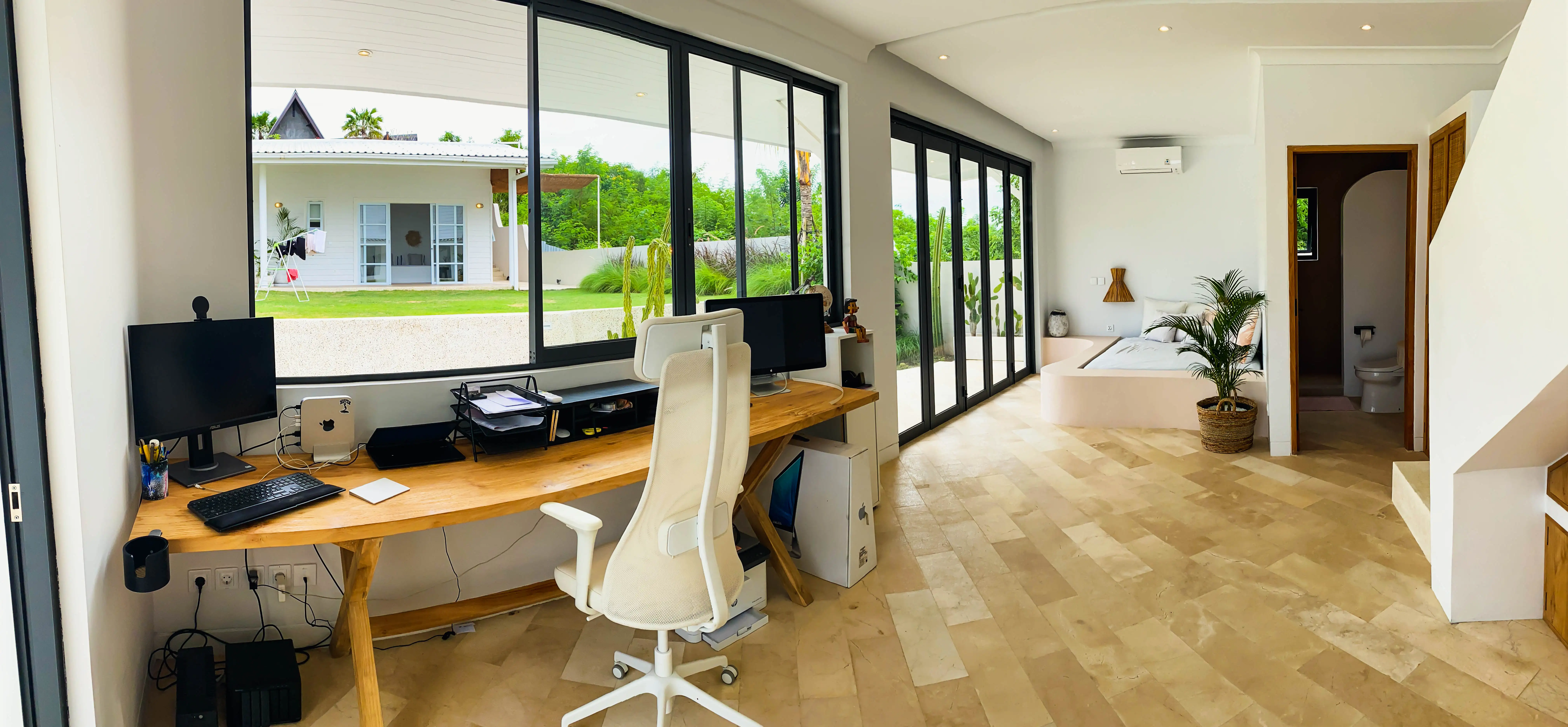 Villa 425m² in Indonesia, Bukit. Priced at 975000$ rent photo-30
