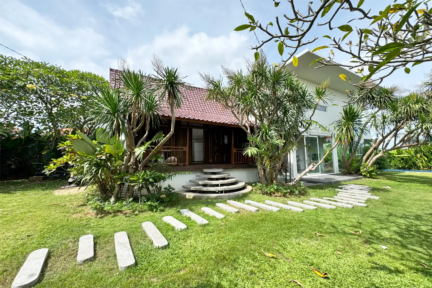 Villa 500m² in Indonesia, Canggu. Priced at 45000$ rent photo-1