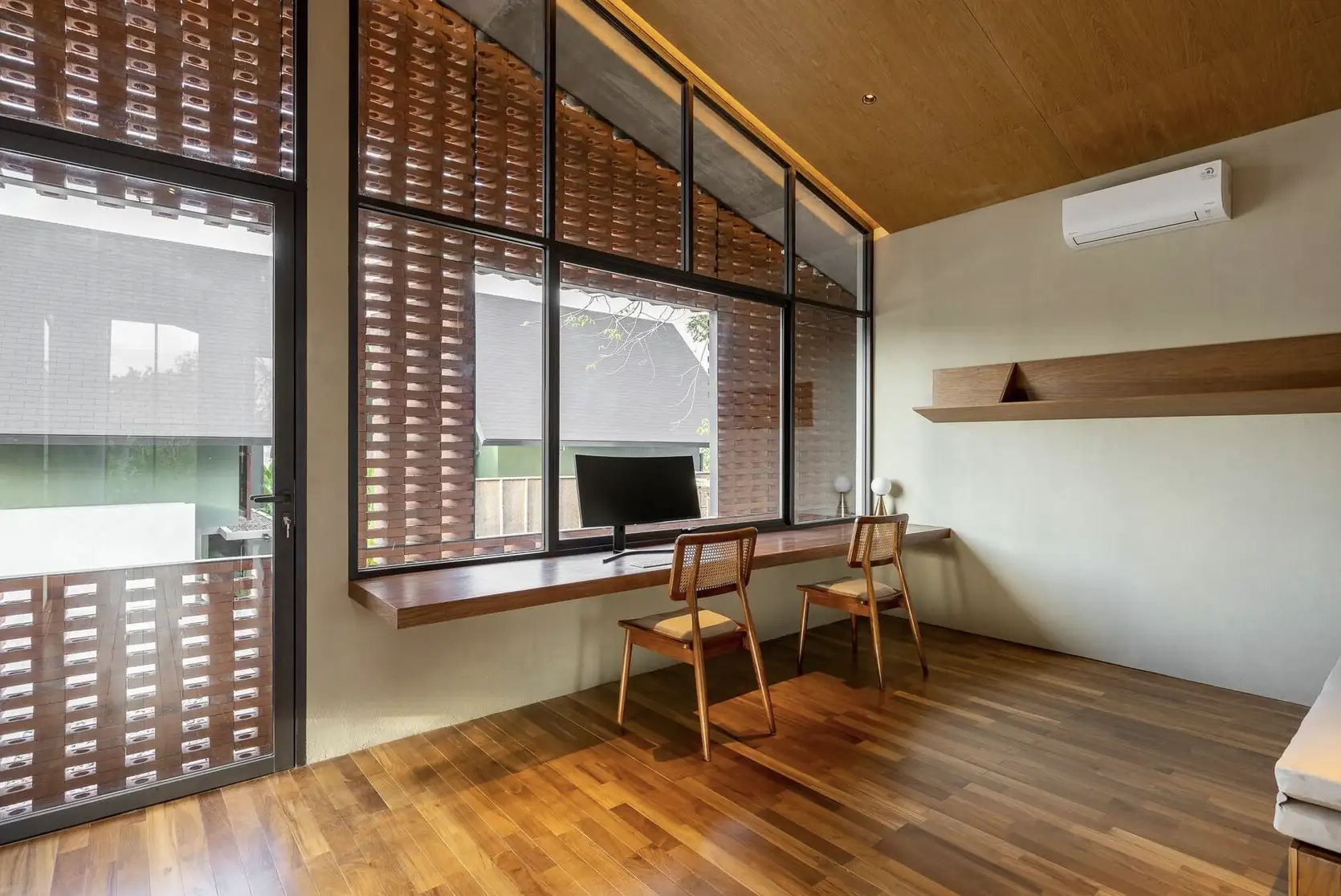 Villa 218m² in Indonesia, Bukit. Priced at 90000$ rent photo-8