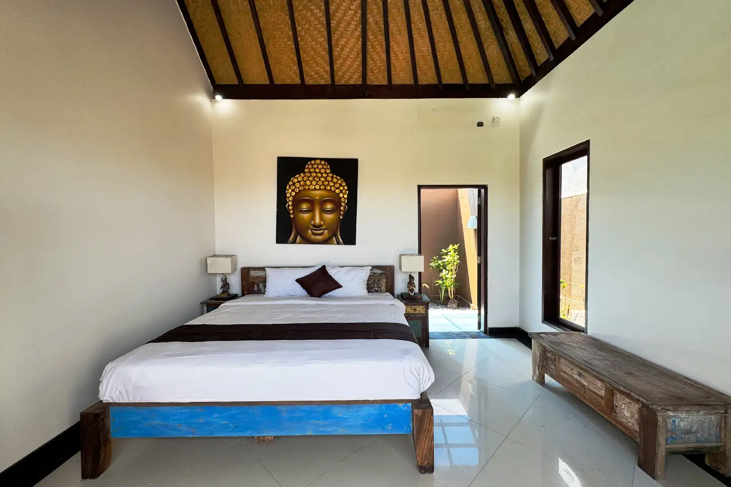 Villa 350m² in Indonesia, Bukit. Priced at 23700$ rent photo-9