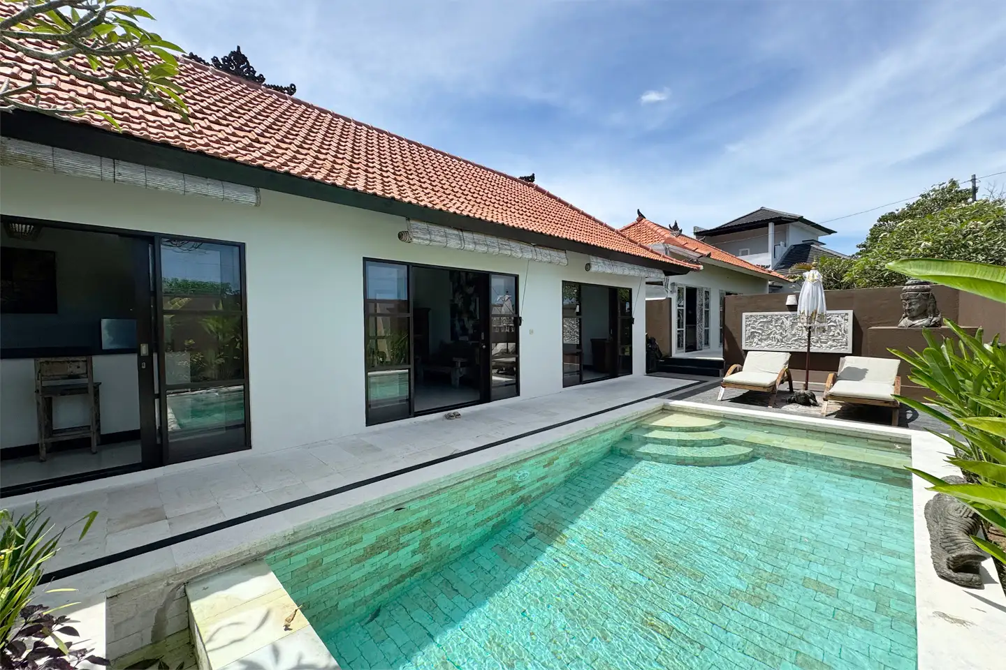 Villa 350m² in Indonesia, Bukit. Priced at 23700$ rent photo-14