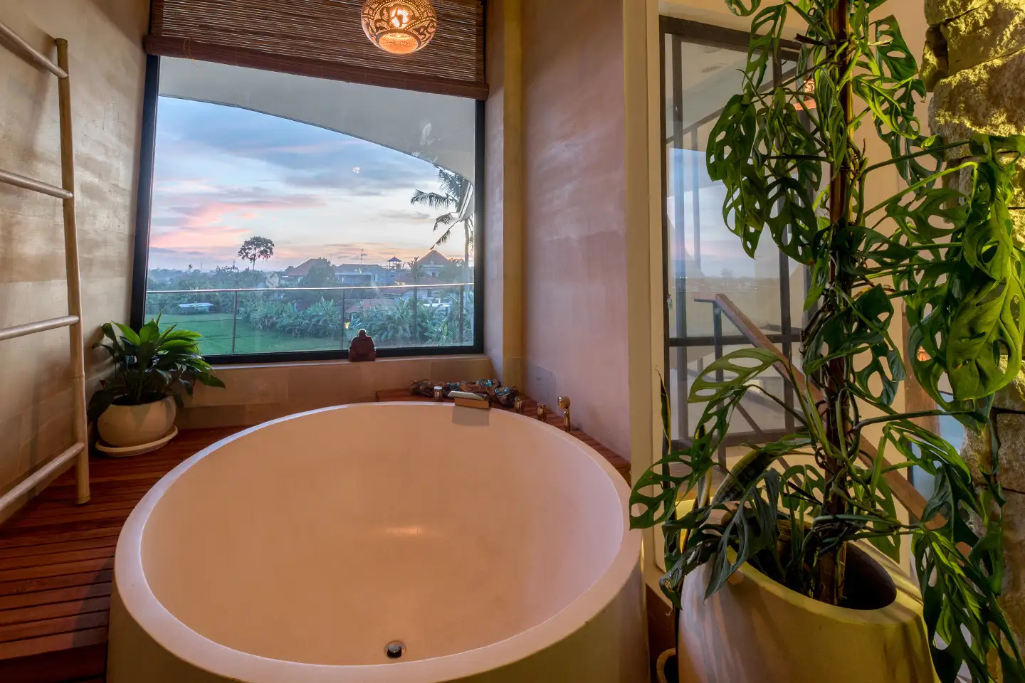 Villa 547m² in Indonesia, Canggu. Priced at 1250000$ rent photo-7