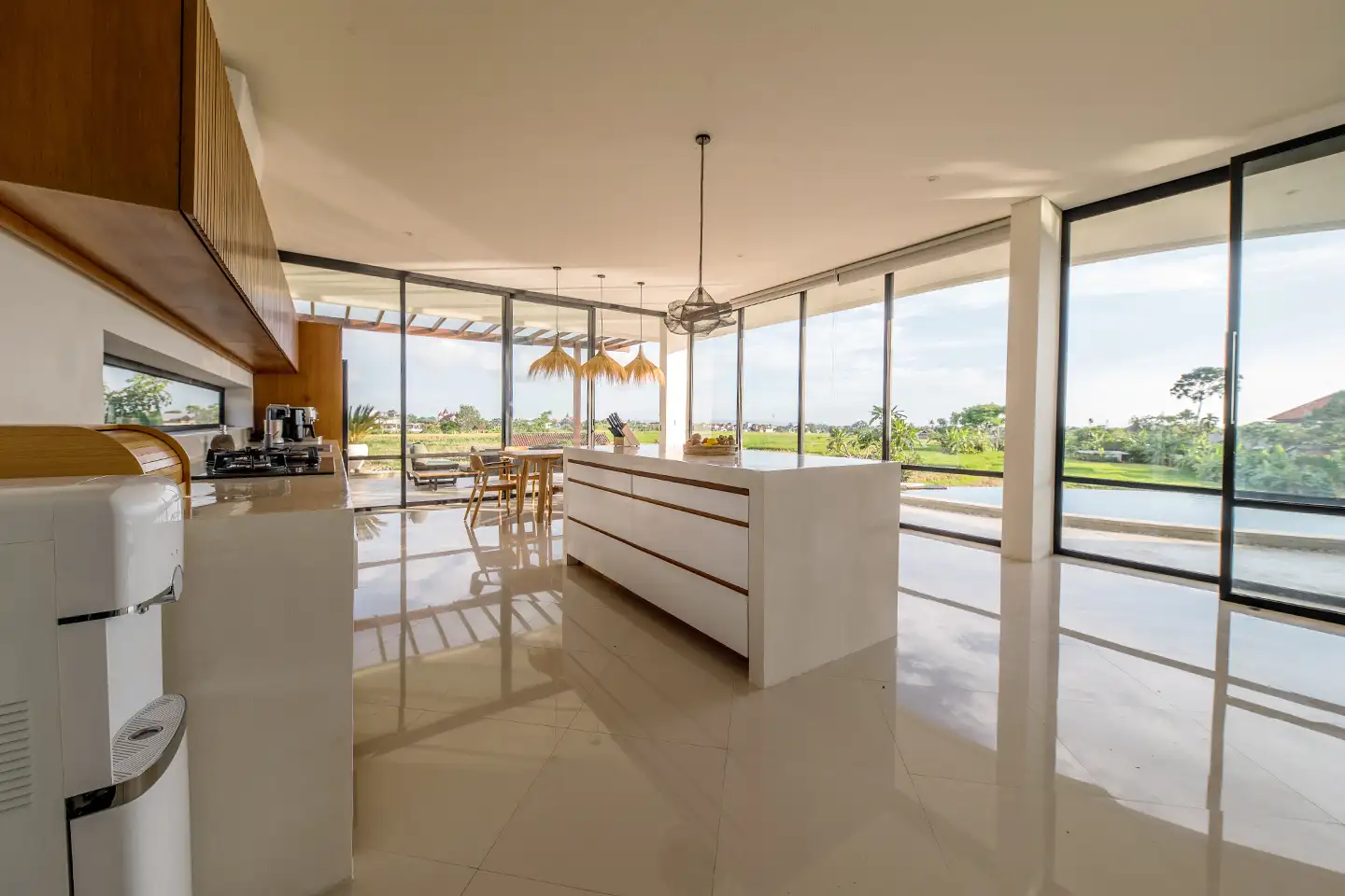 Villa 547m² in Indonesia, Canggu. Priced at 1250000$ rent photo-20